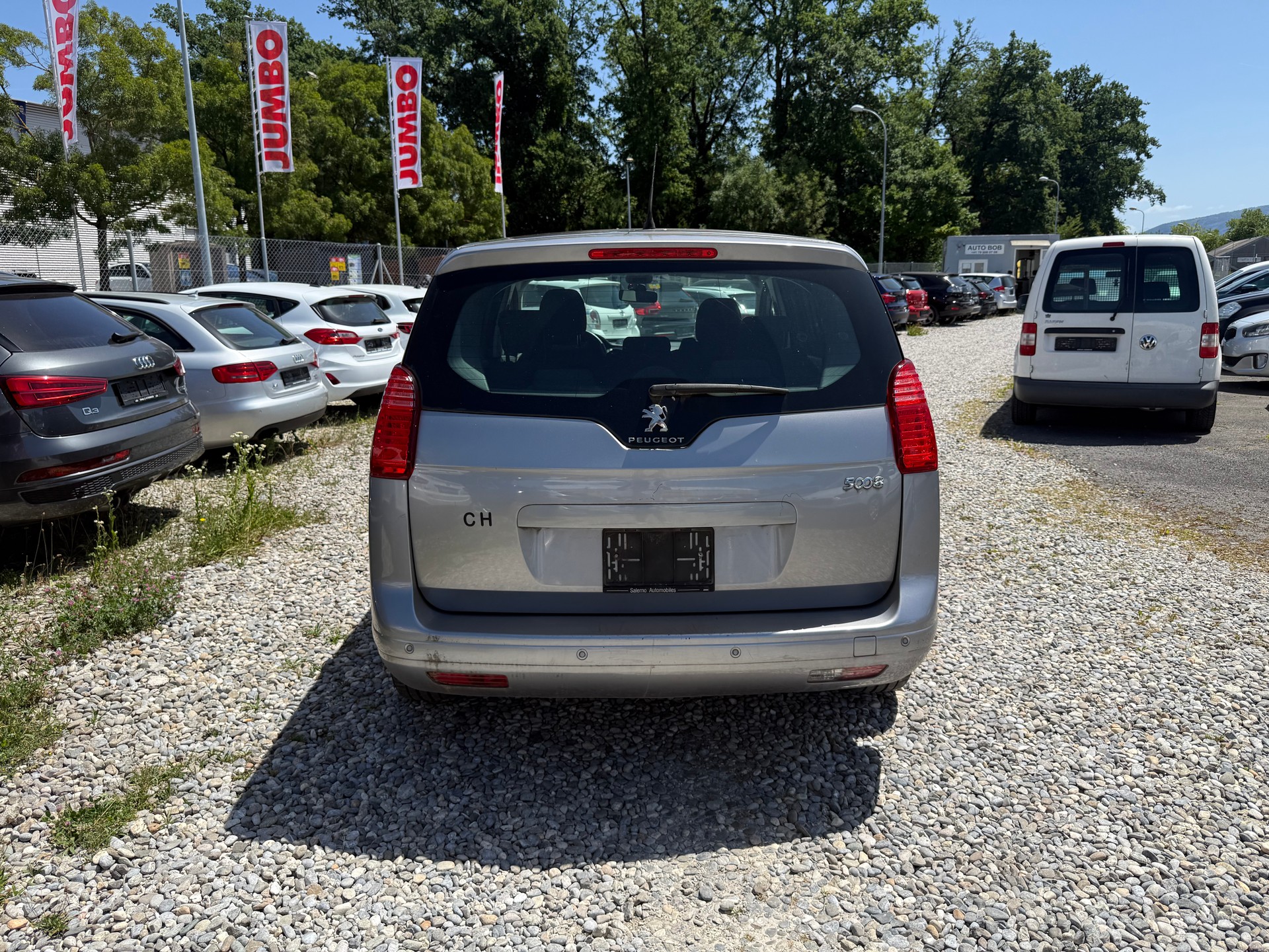PEUGEOT 5008 1.6 16V T Allure-image-3