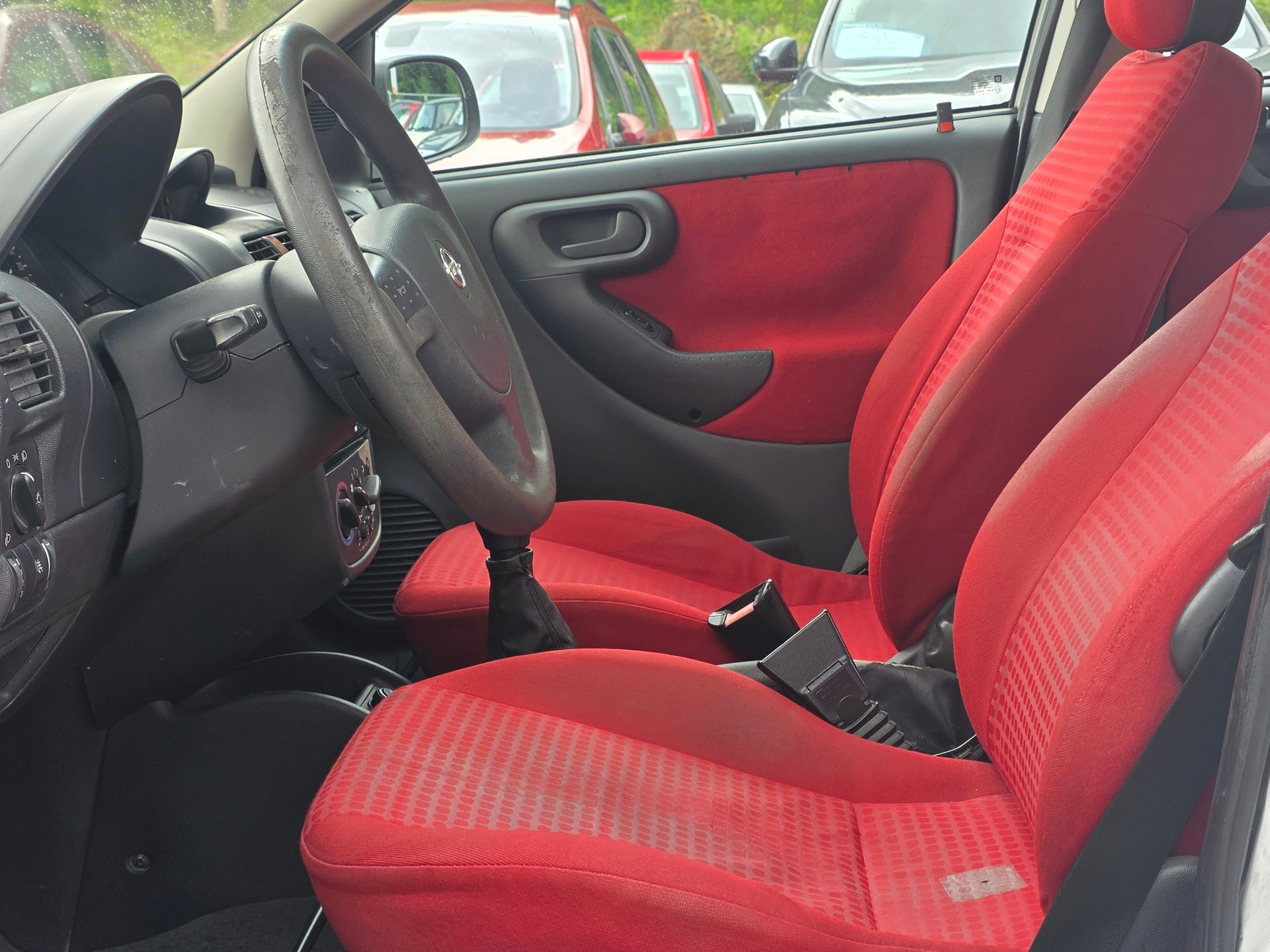 OPEL Corsa 1.4 16V Young Frisch ab MFK / Frisch ab Service / 6 Monate Garantie / Gratis Lieferung-image-8