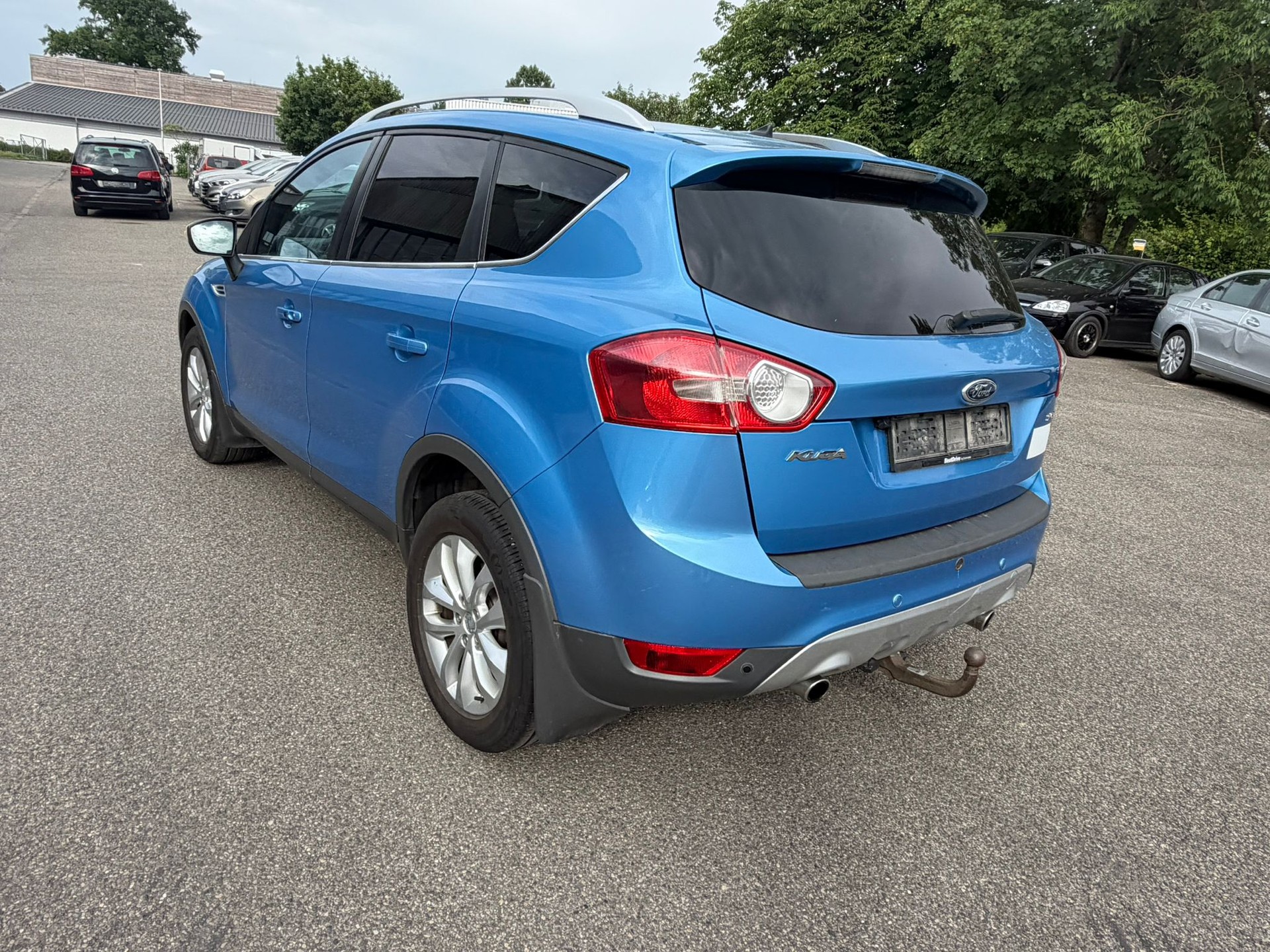 FORD Kuga 2.5 Turbo Titanium 4WD Automatic-image-1