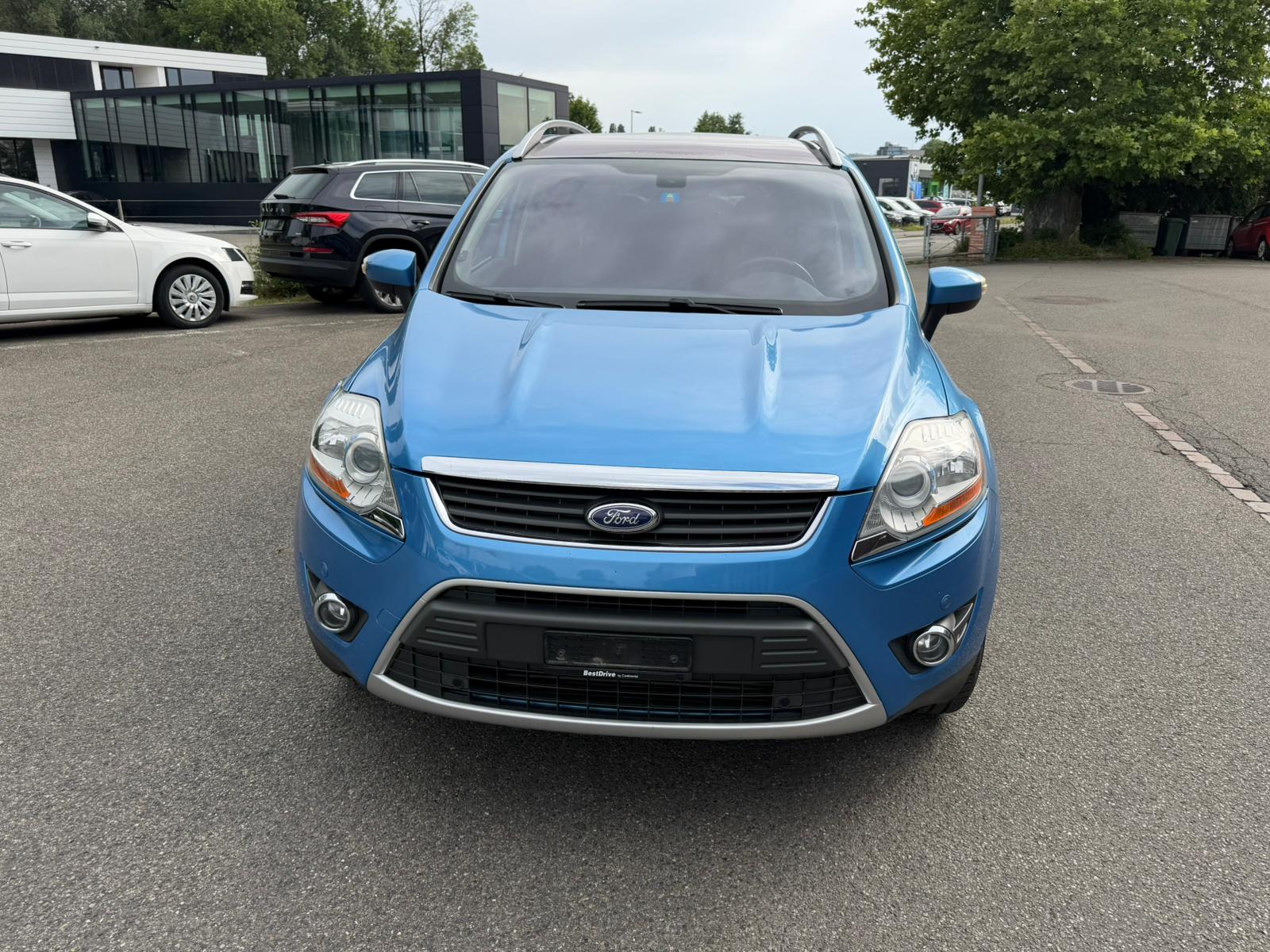 FORD Kuga 2.5 Turbo Titanium 4WD Automatic-image-6