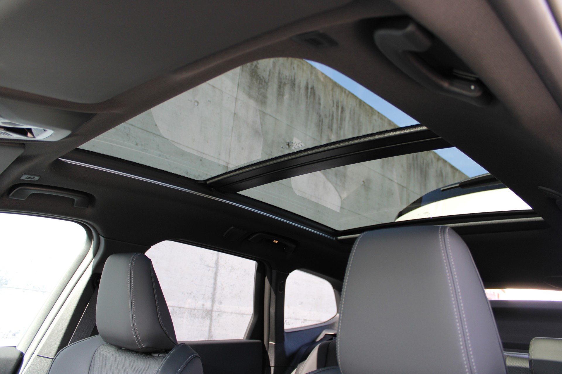 BMW X1 xDrive 30e M Sport-image-11