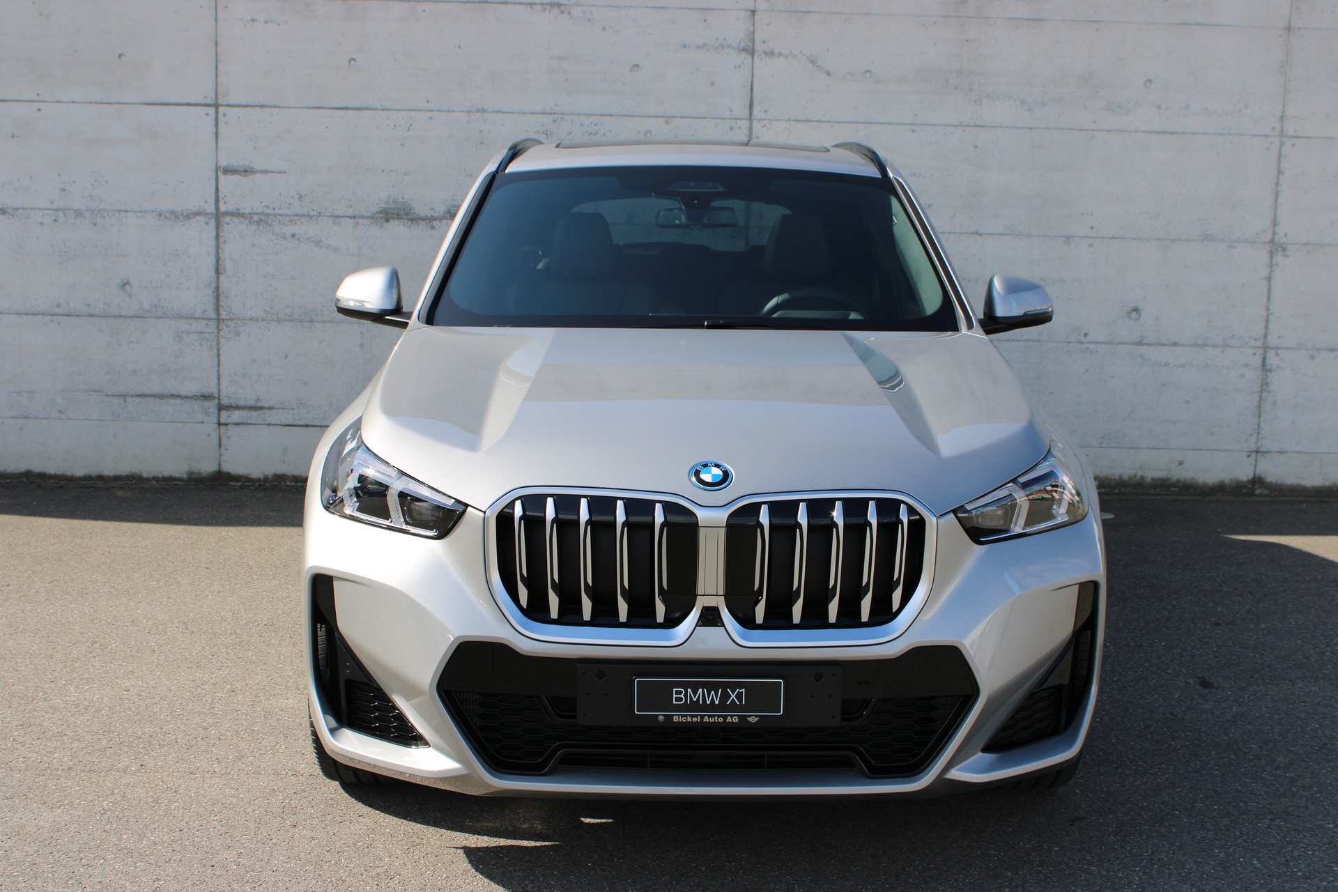 BMW X1 xDrive 30e M Sport-image-1