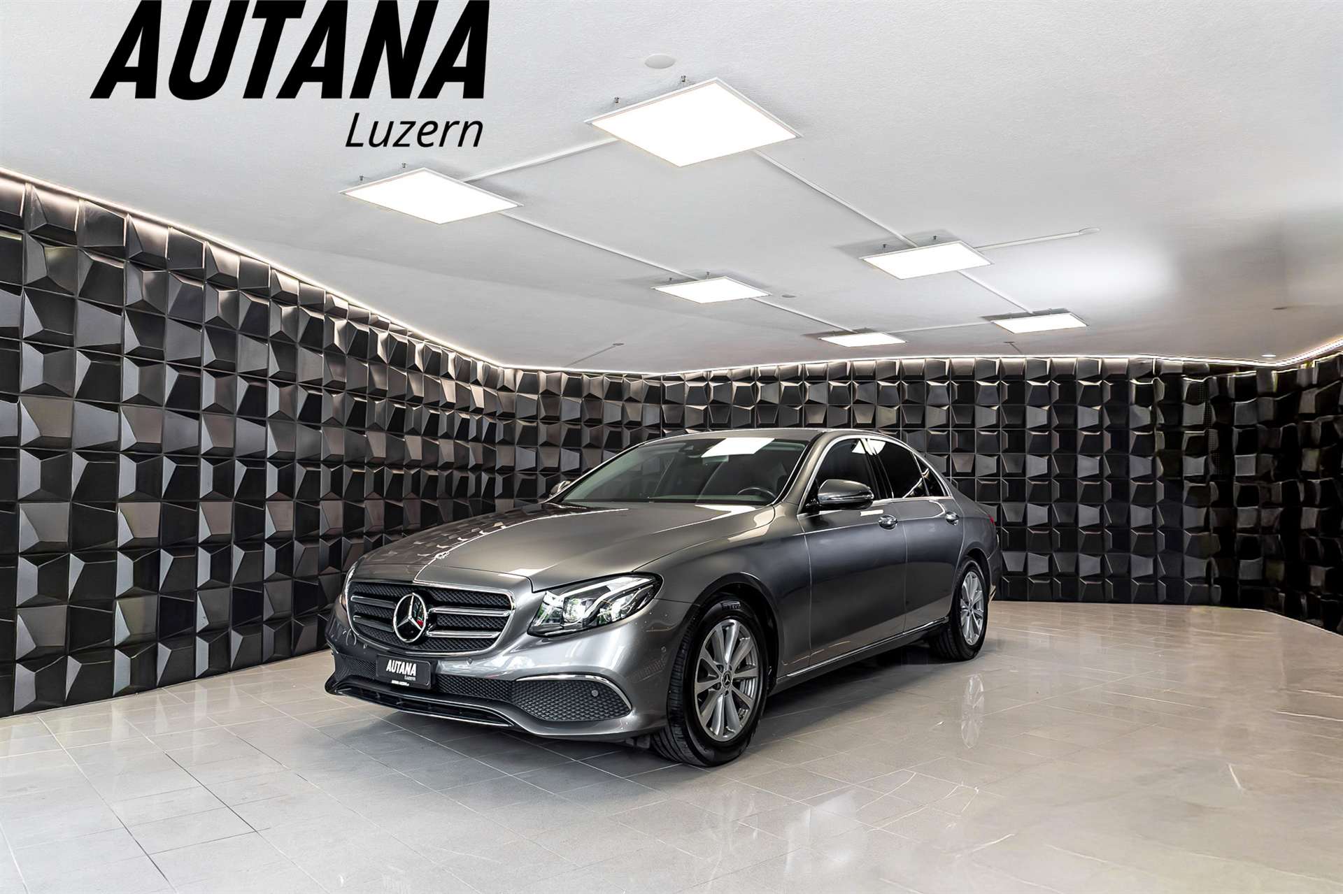 MERCEDES-BENZ E 200 Avantgarde 4Matic 9G-Tronic-image-0