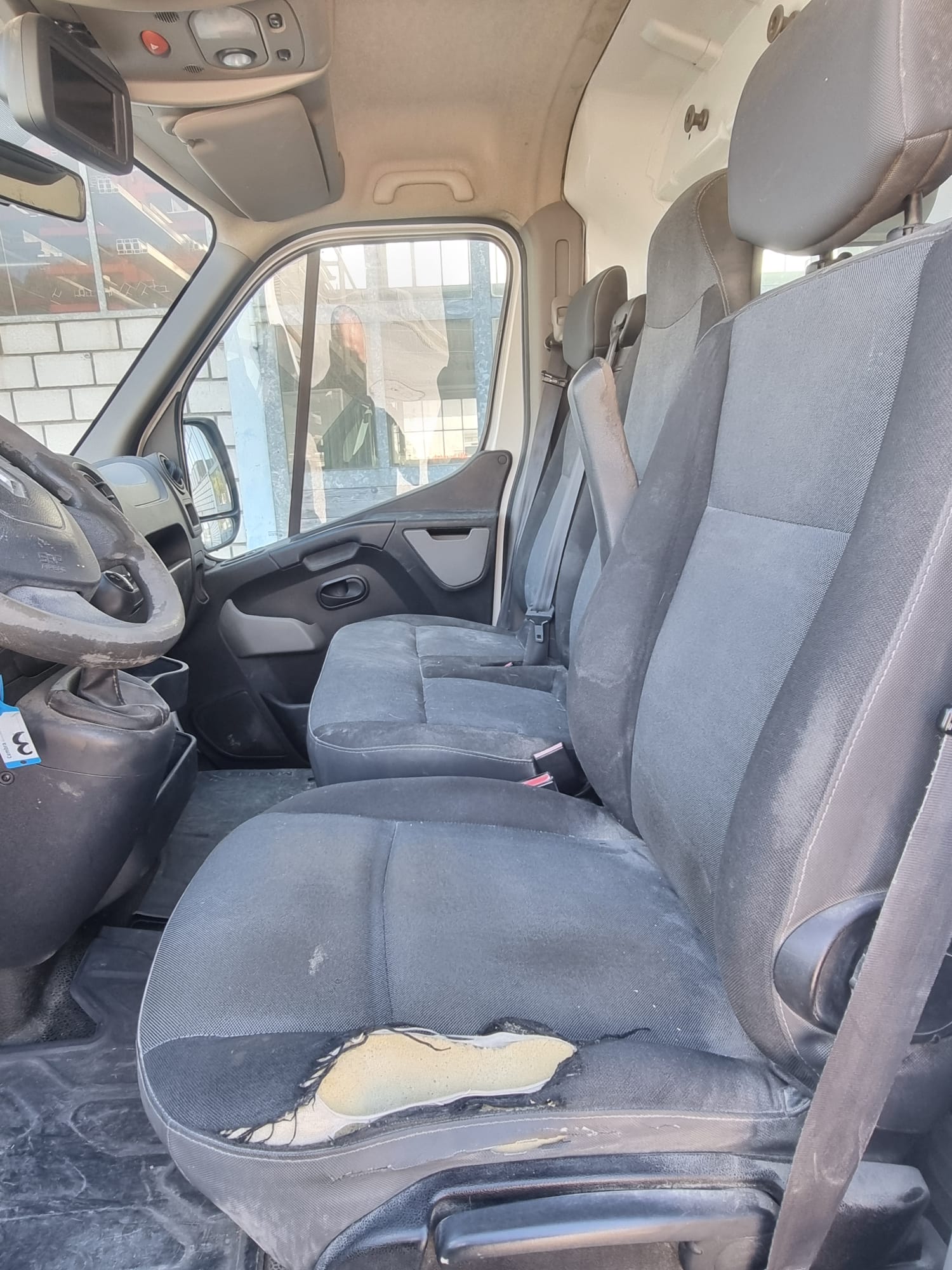 RENAULT Master T33 2.3dCi L1H1-image-7