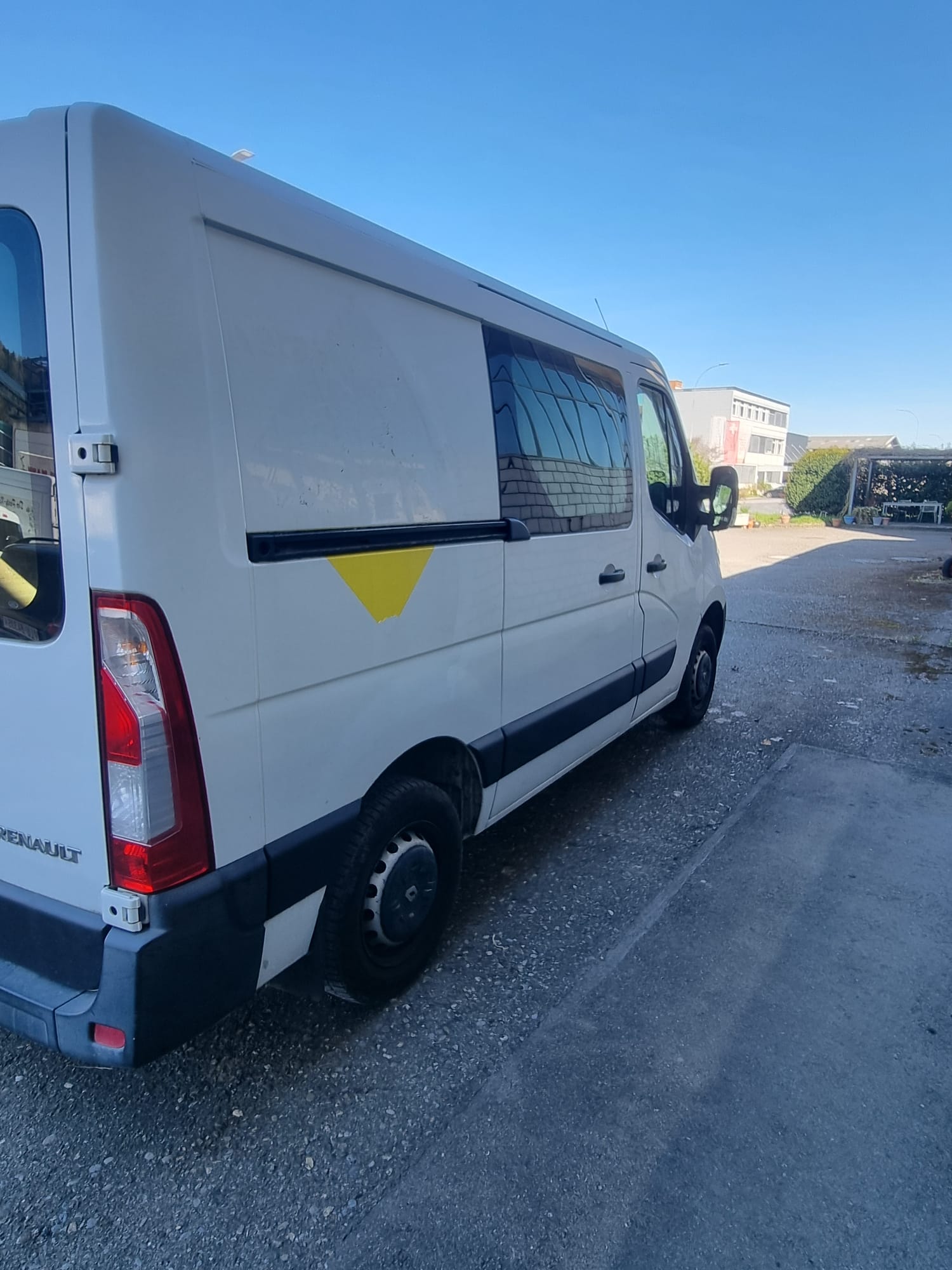 RENAULT Master T33 2.3dCi L1H1-image-4