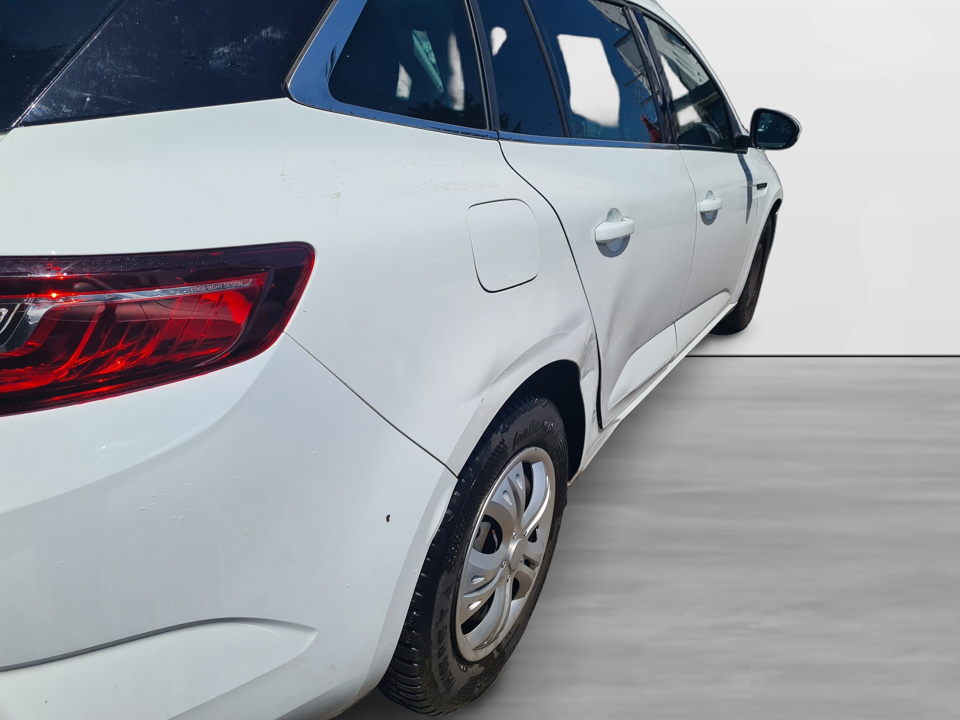 RENAULT Mégane Grandtour 1.5 dCi GT Line EDC-image-6