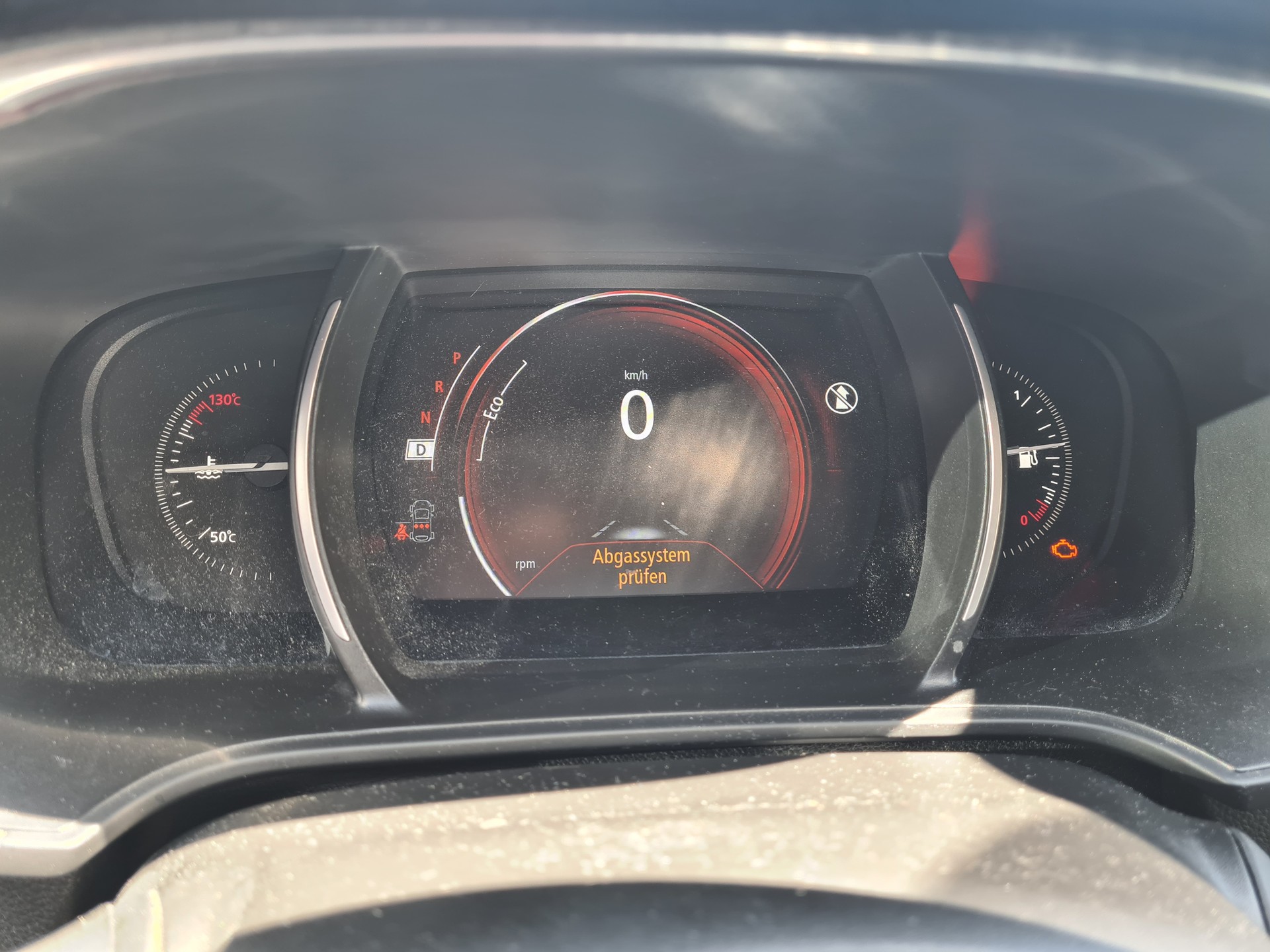 RENAULT Mégane Grandtour 1.5 dCi GT Line EDC-image-10