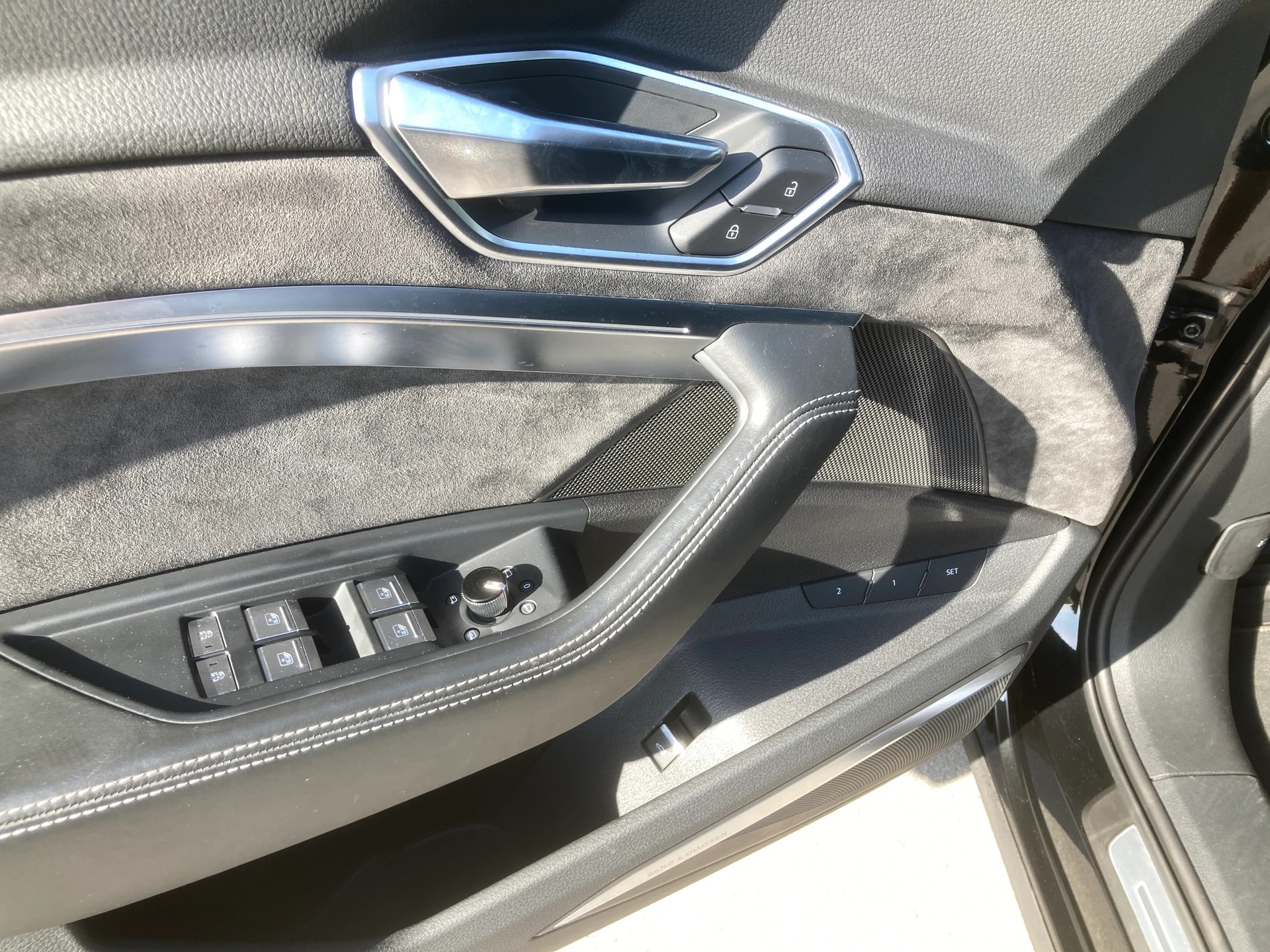AUDI e-tron 50 Sportback S Line quattro mit Anhängerkupplung-image-11