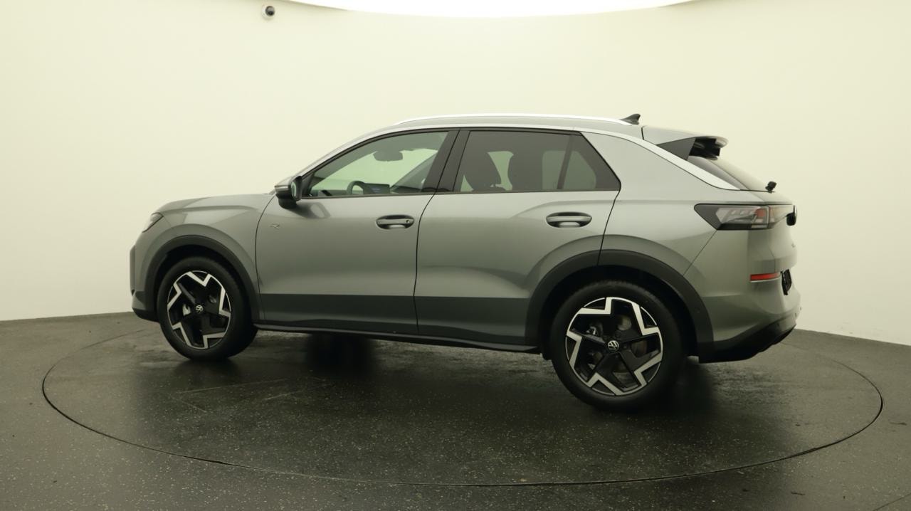 VW T-Roc 1.5 eTSI mHEV R-Line DSG-image-2