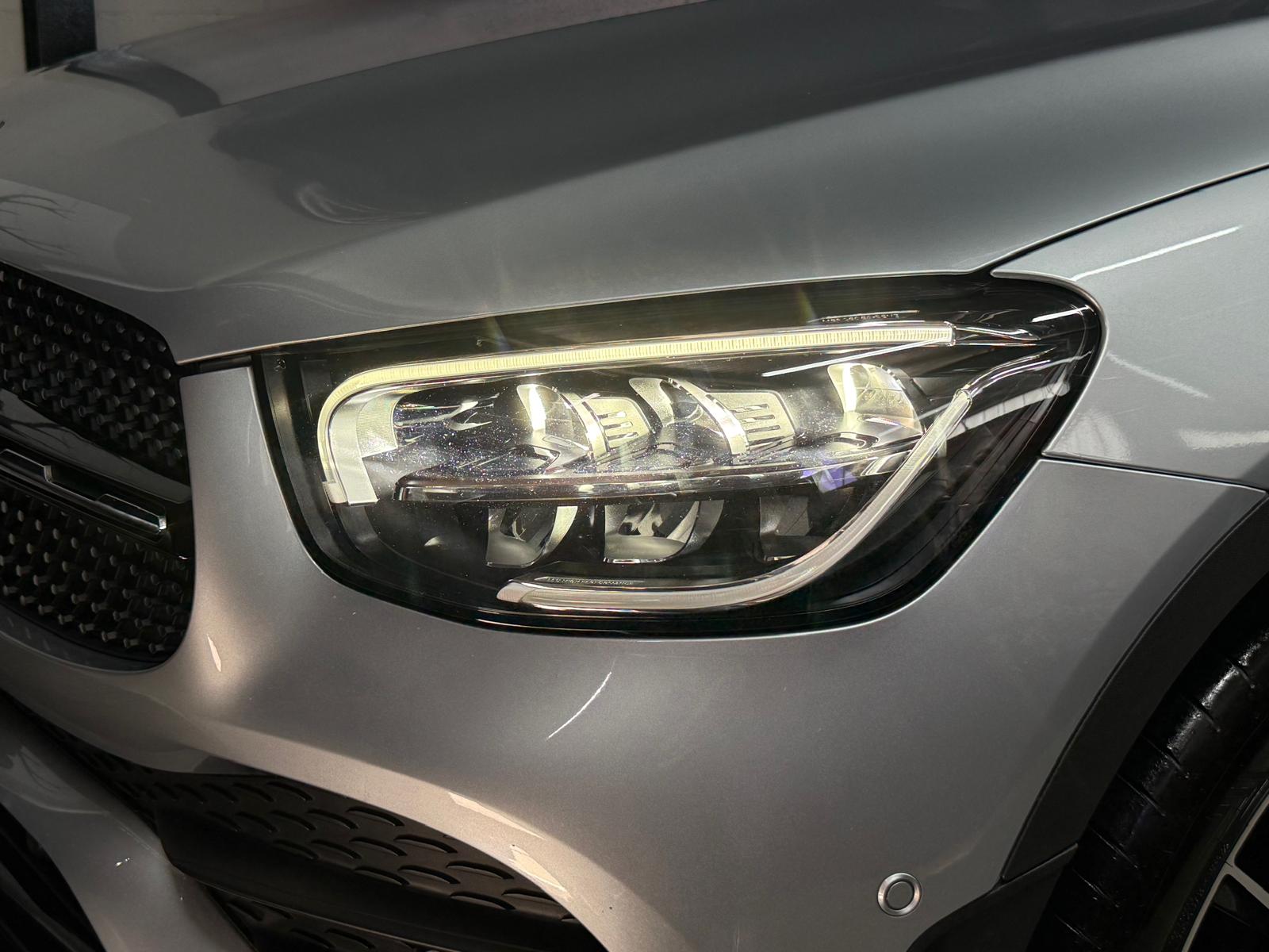 MERCEDES-BENZ GLC 200 AMG Line Plus 4Matic 9G-Tronic-image-2