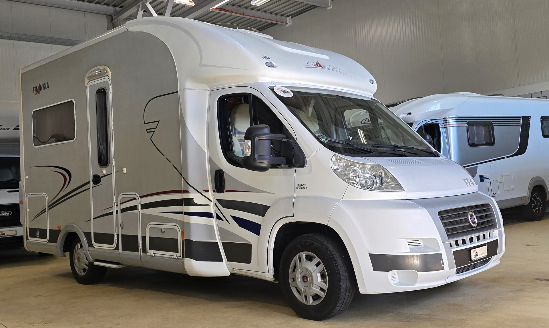 FRANKIA Compact Class-image-0