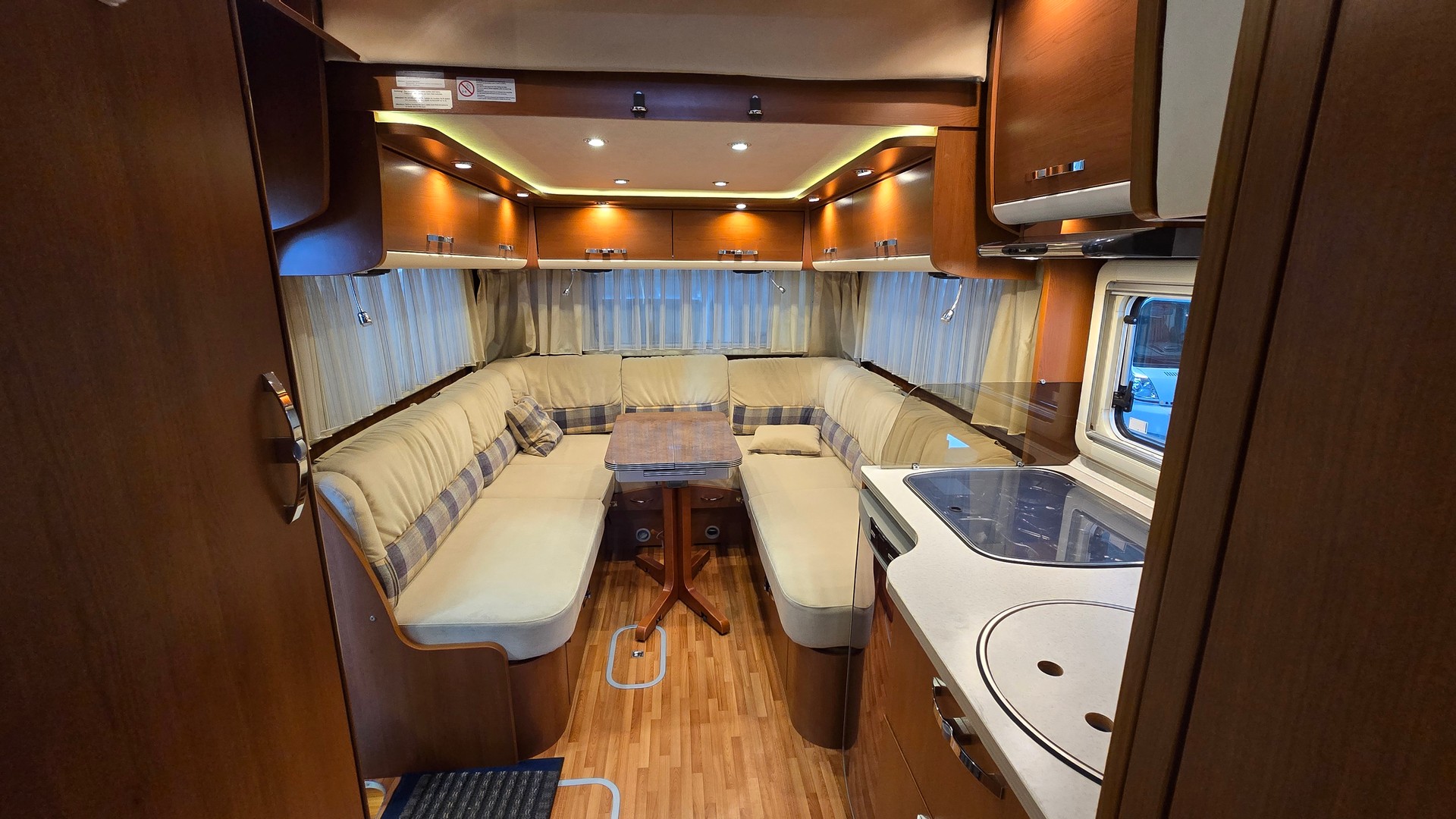 FRANKIA Compact Class-image-6