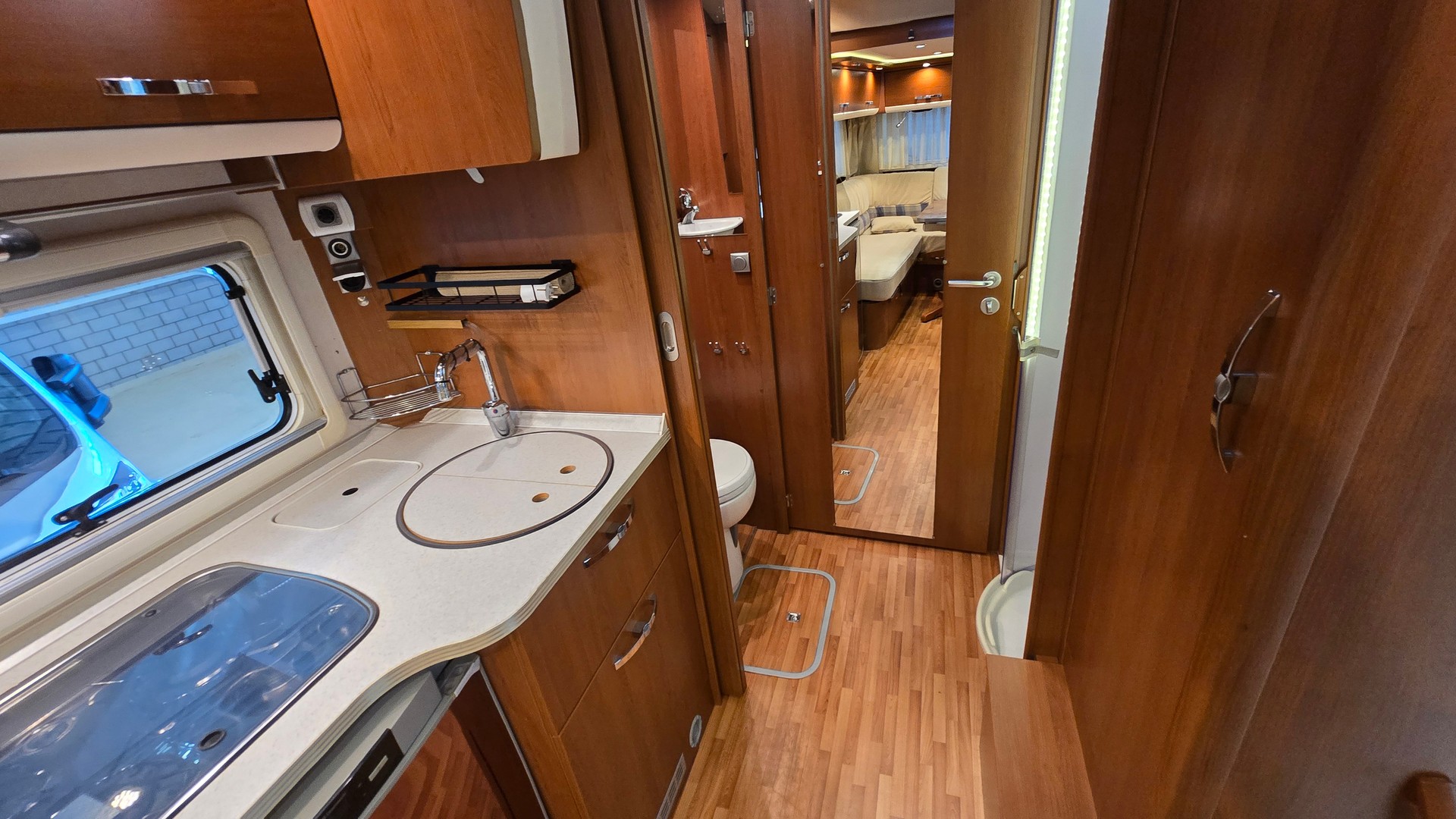 FRANKIA Compact Class-image-14