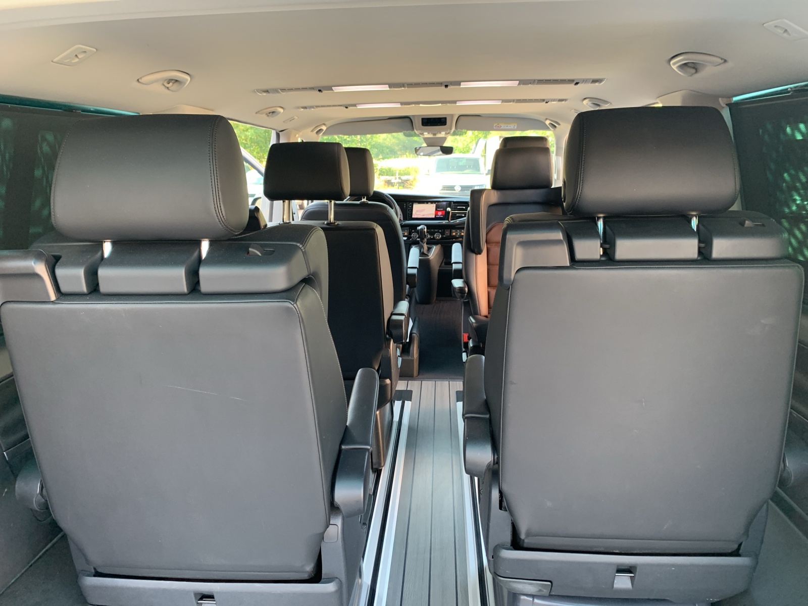 VW T6.1 Multivan 2.0 Bi-TDI Highline Liberty 4Mot. DSG-image-14
