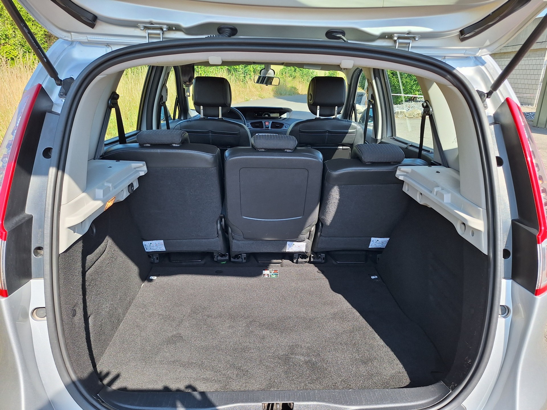 RENAULT Scénic 1.5 dCi Expression EDC-image-10