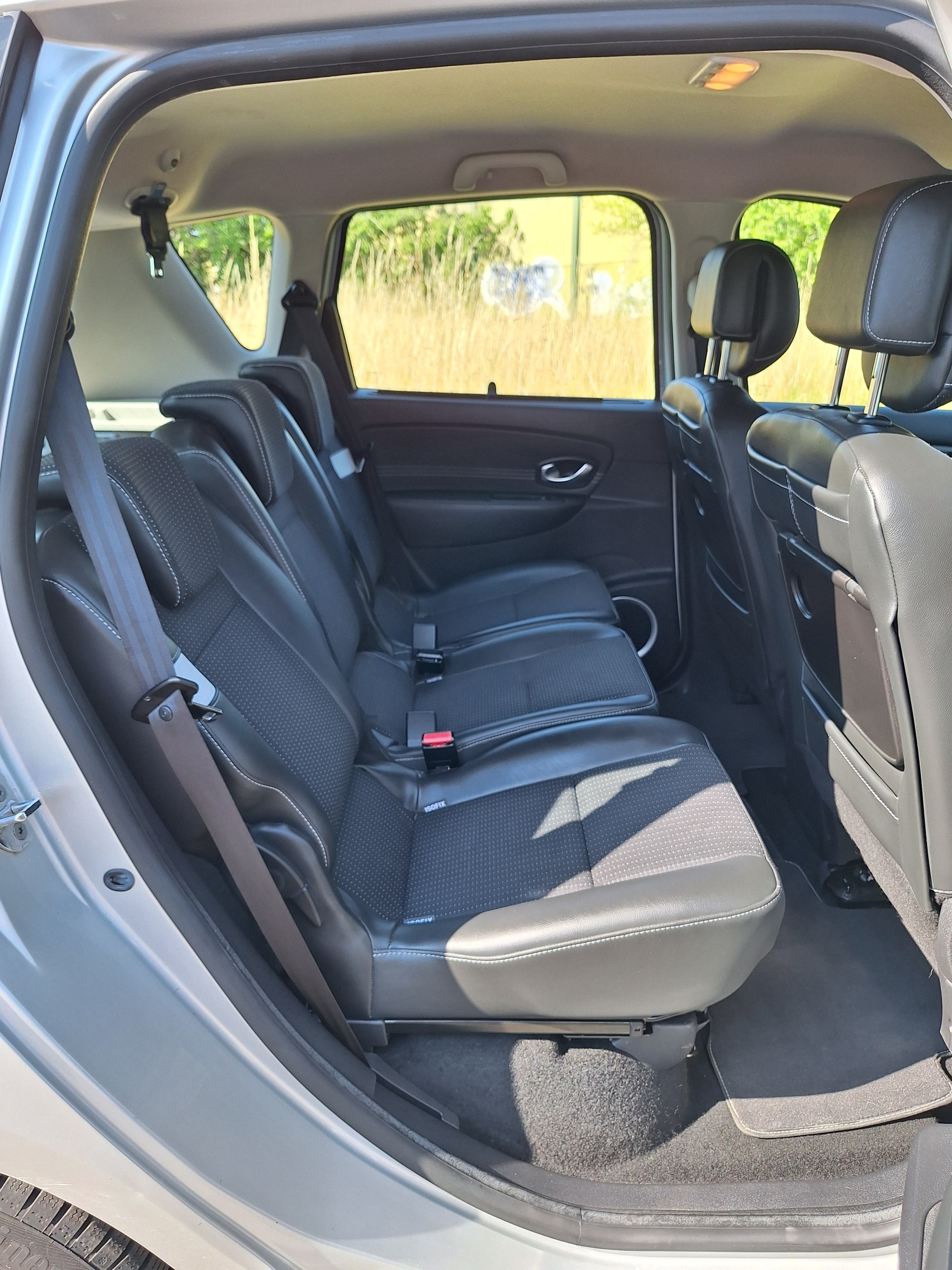 RENAULT Scénic 1.5 dCi Expression EDC-image-8