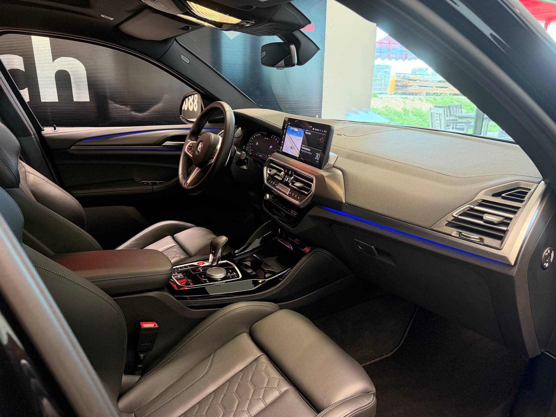 BMW X4M xDrive M Competition Steptronic-image-26