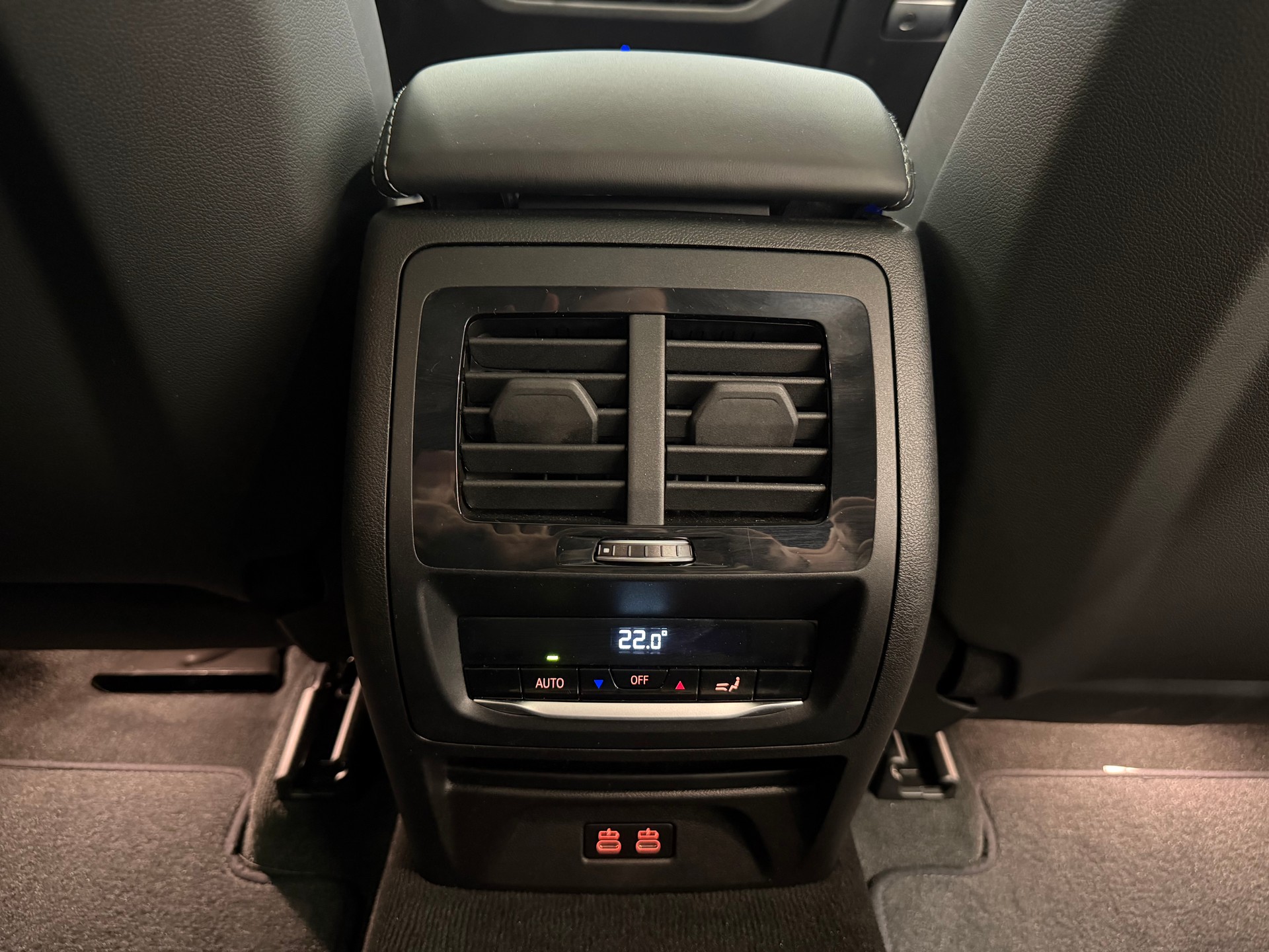 BMW X4M xDrive M Competition Steptronic-image-29