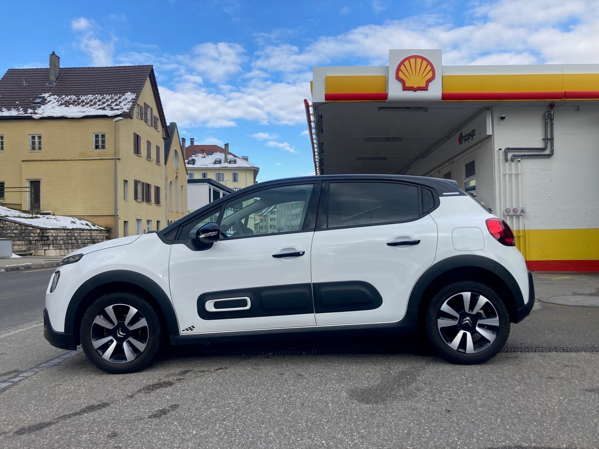 CITROEN C3 1.2i PT Swiss Ed. EAT6-image-2