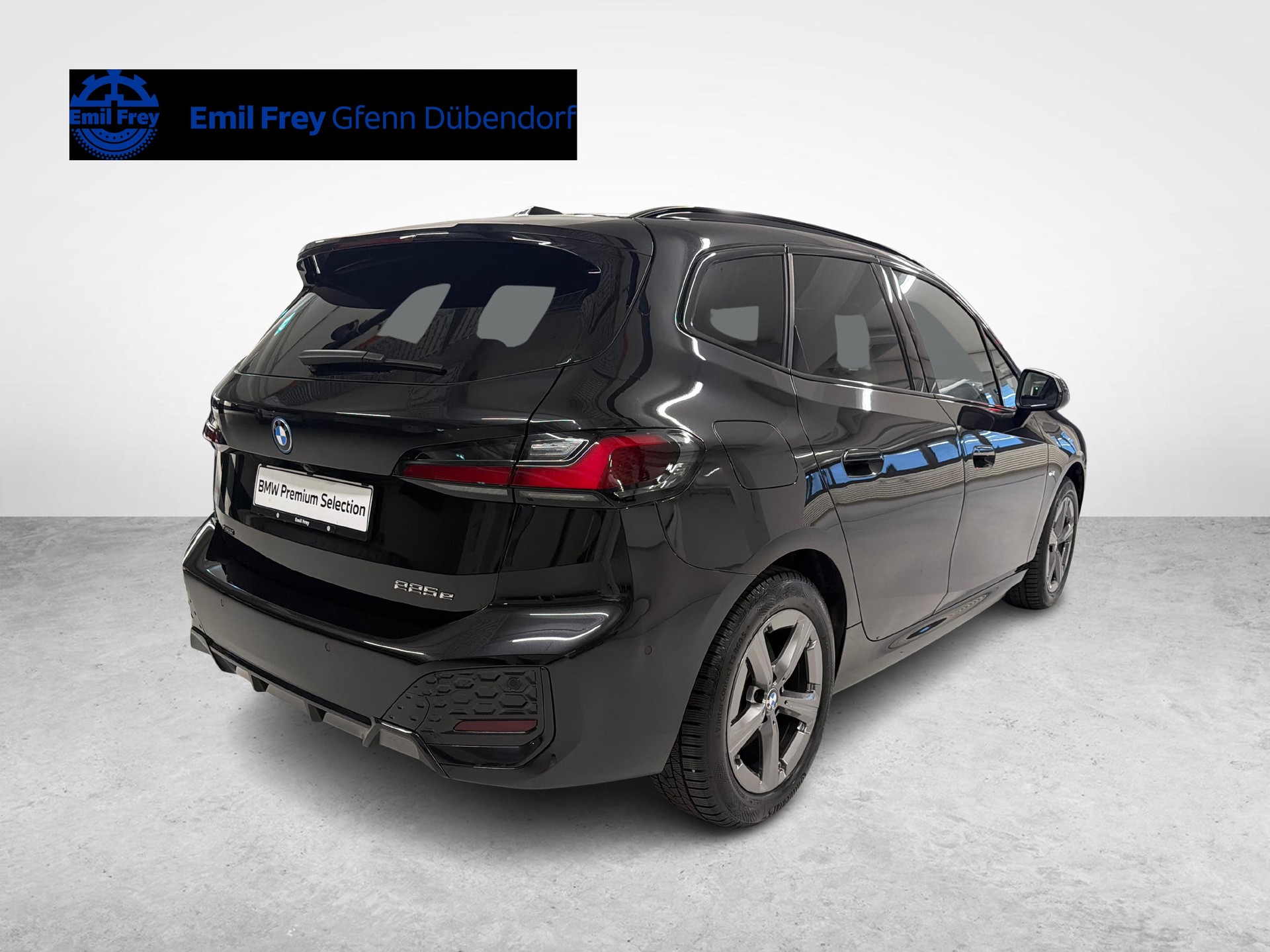 BMW 225e xDrive Active Tourer-image-3