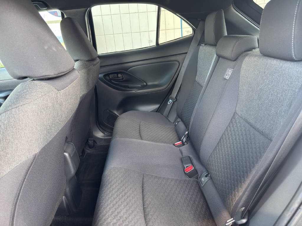 TOYOTA Yaris Cross 1.5 VVT-i HSD Trend AWD-i-image-14