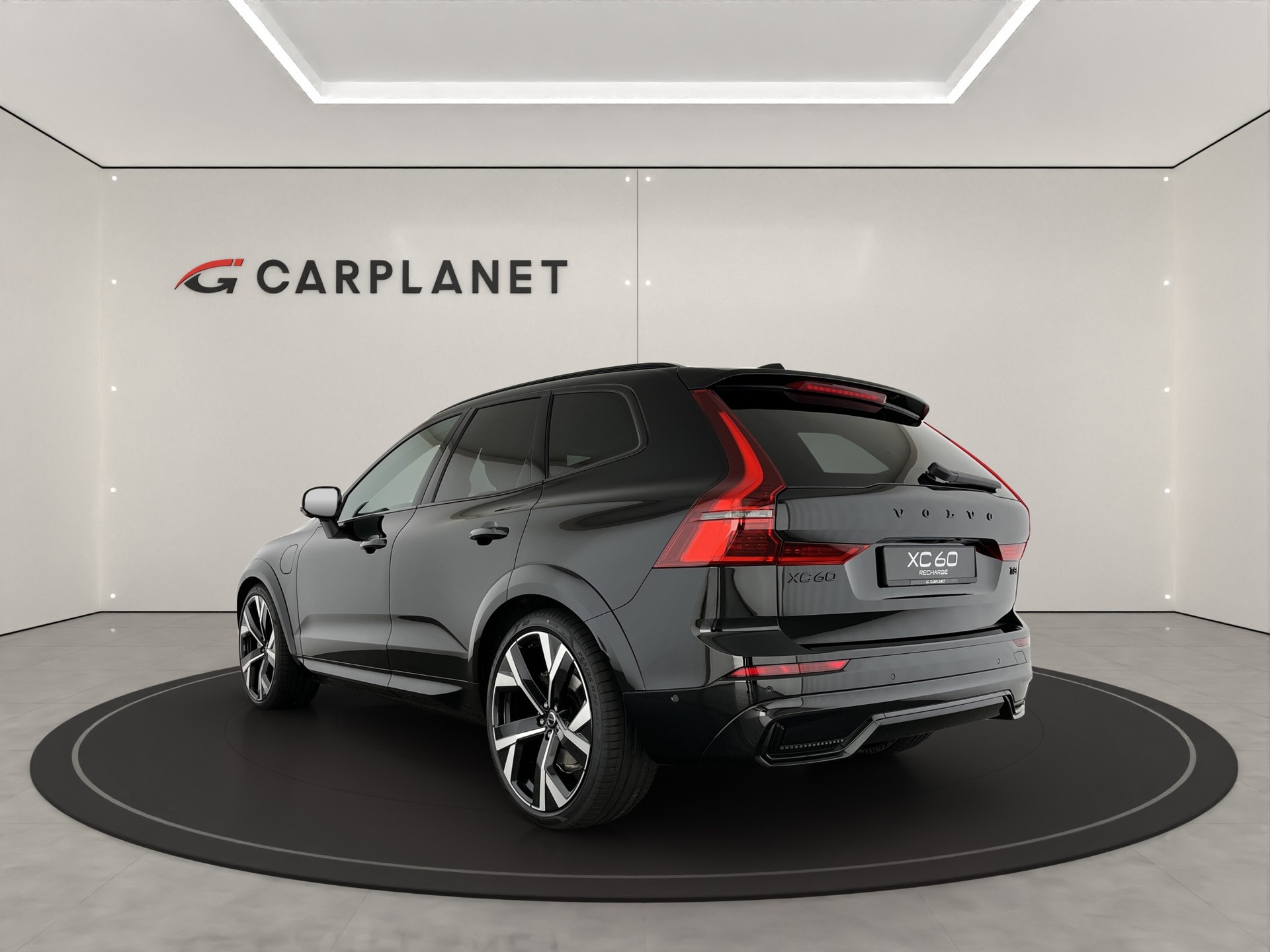 VOLVO XC60 2.0 T8 TE Black Edition eAWD-image-3