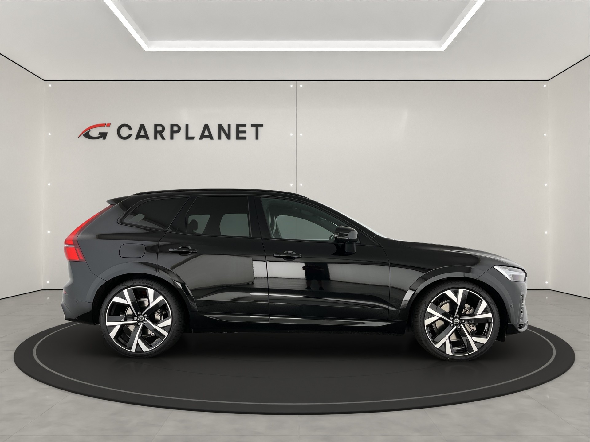 VOLVO XC60 2.0 T8 TE Black Edition eAWD-image-2