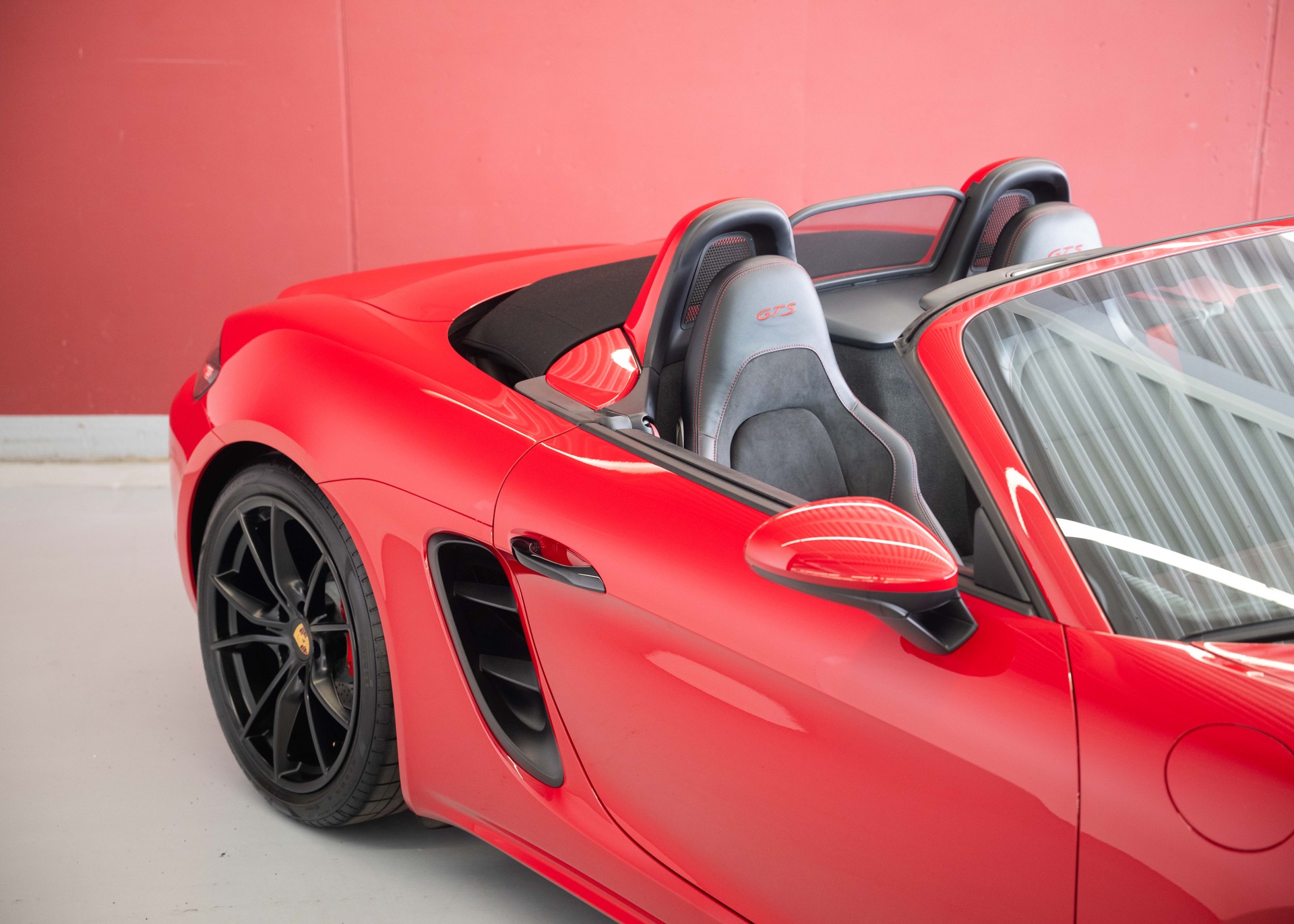 PORSCHE 718 Boxster GTS 2.5 PDK (Swiss car, 2nd hand, perfect condition, full Porsche service history)-image-13