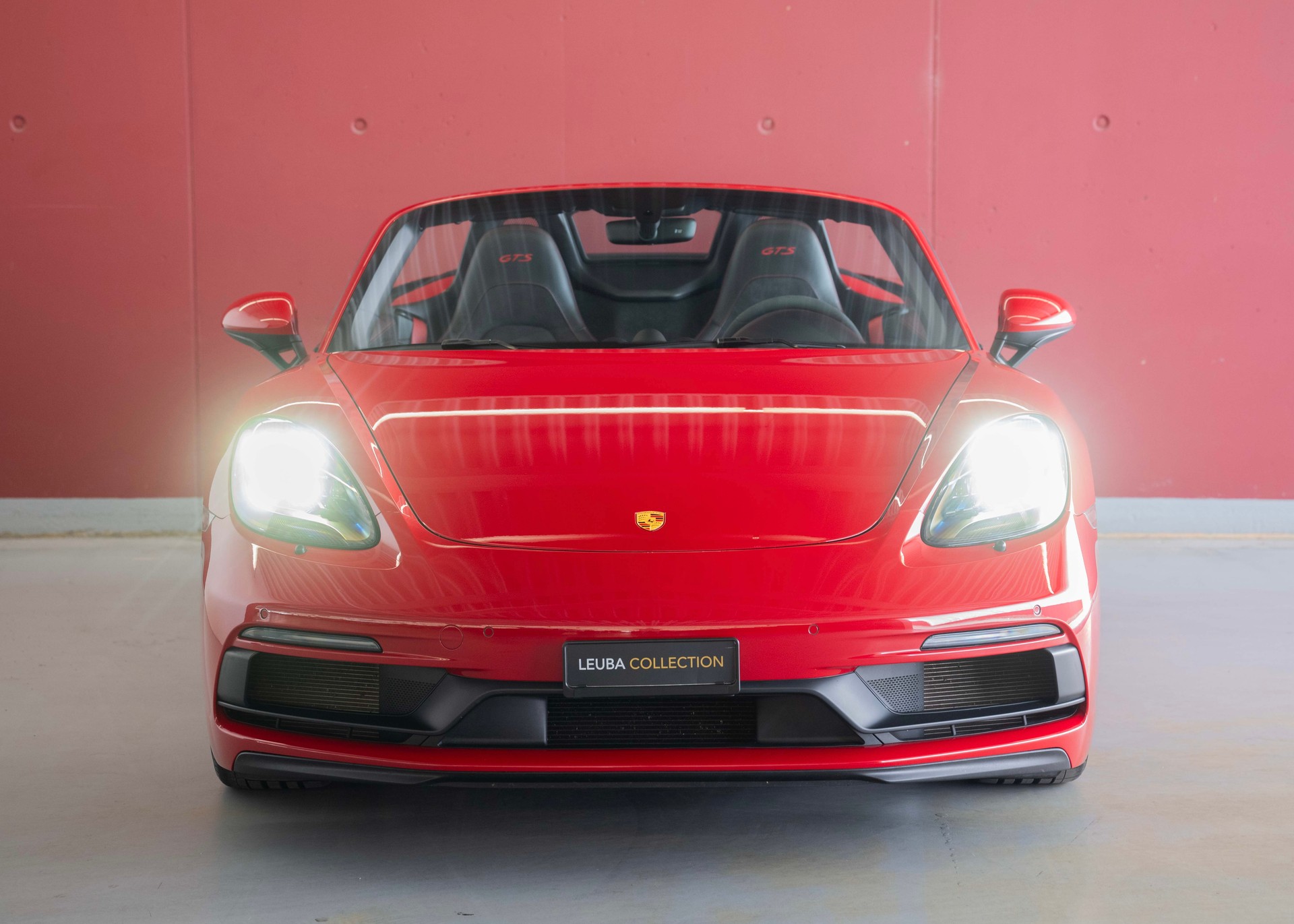 PORSCHE 718 Boxster GTS 2.5 PDK (Swiss car, 2nd hand, perfect condition, full Porsche service history)-showroom-element-2