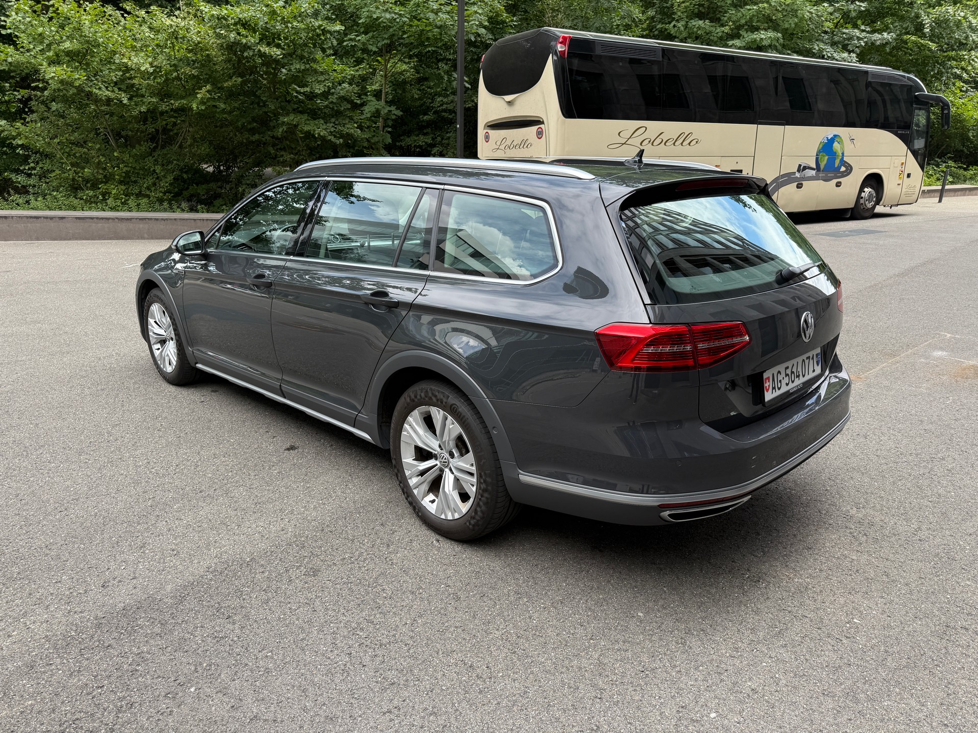 VW Passat Alltrack 2.0 TDI 240 SCR DSG 4motion*NEUWERTIG*-image-3
