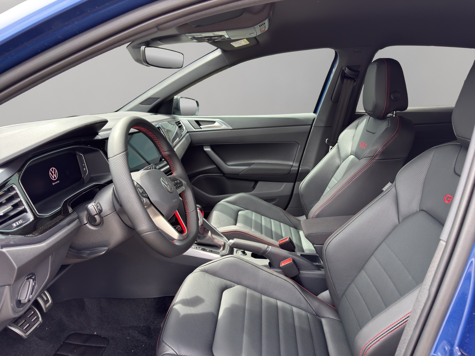 VW Polo 2.0 TSI GTI DSG-image-8