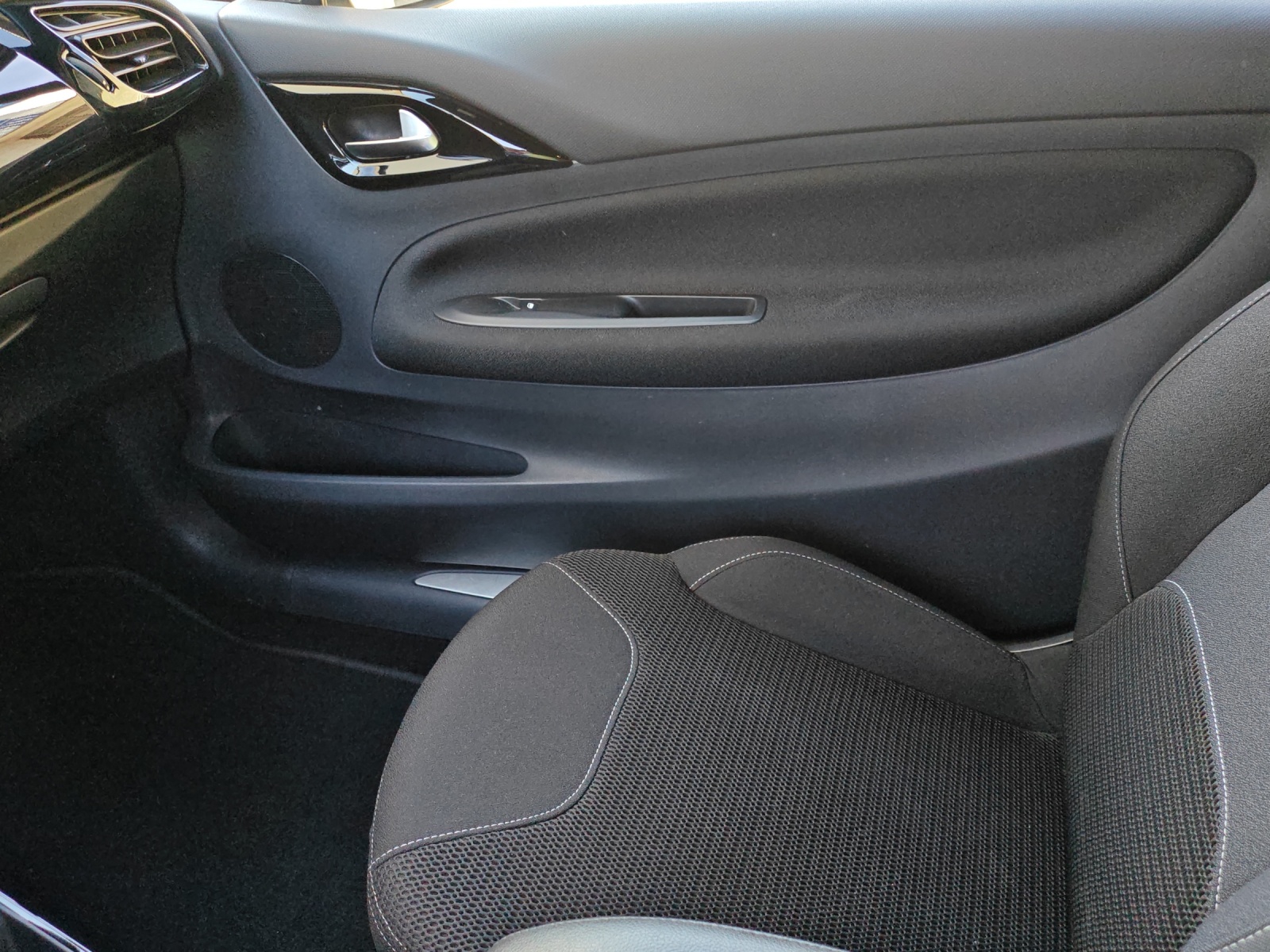 DS AUTOMOBILES DS 3 1.2 PureTech SO Chic EAT [Expertise du jour + Garantie 12 mois + Service & Immat. Offerts]-image-12