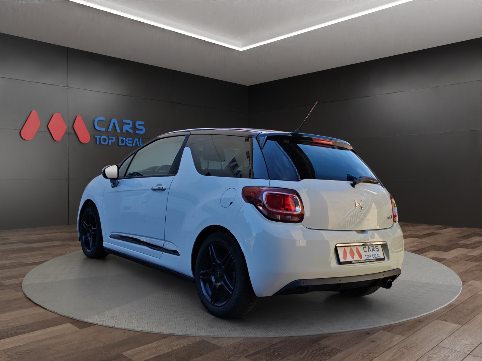 DS AUTOMOBILES DS 3 1.2 PureTech SO Chic EAT [Expertise du jour + Garantie 12 mois + Service & Immat. Offerts]-image-2