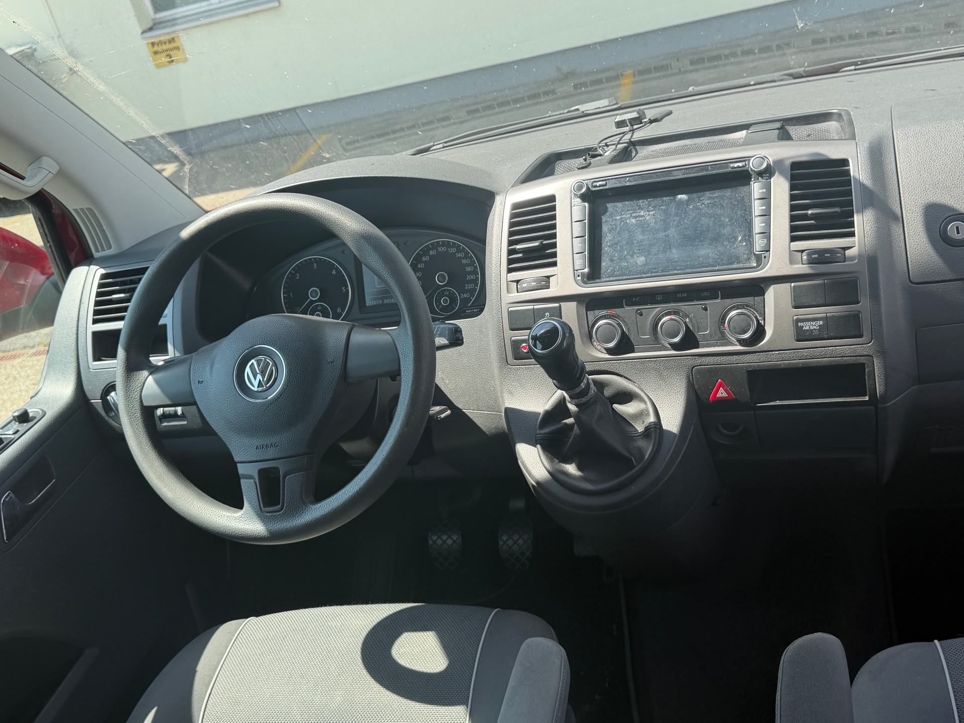 VW T5 Multivan 2.0 TDI CR Comfortline-image-9