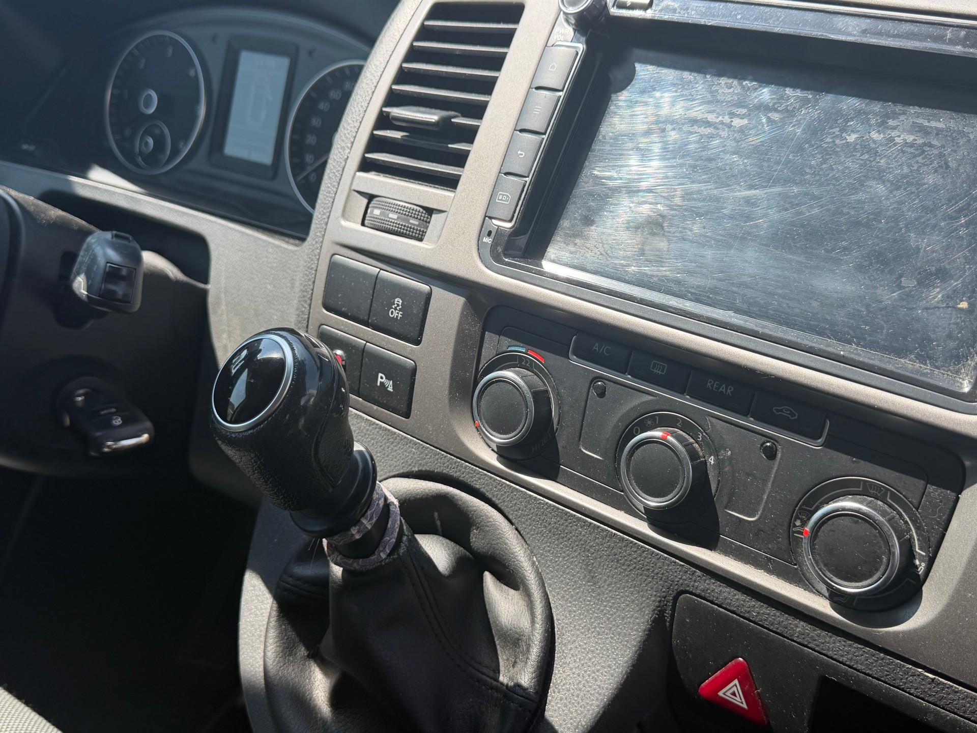 VW T5 Multivan 2.0 TDI CR Comfortline-image-10