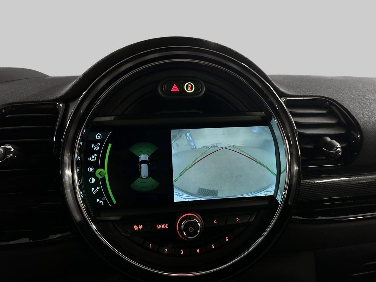 MINI Clubman Cooper S-image-21