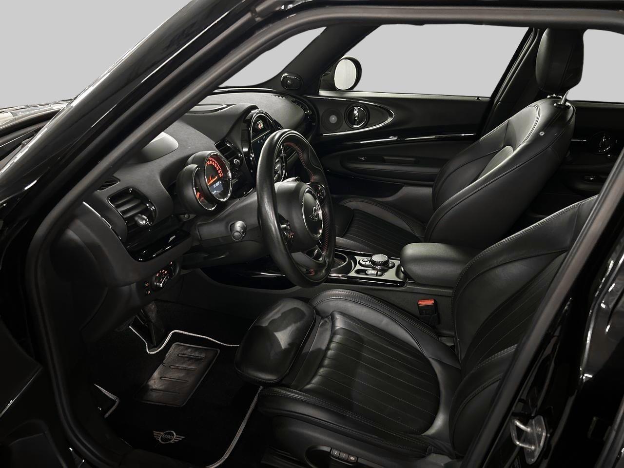 MINI Clubman Cooper S-image-14