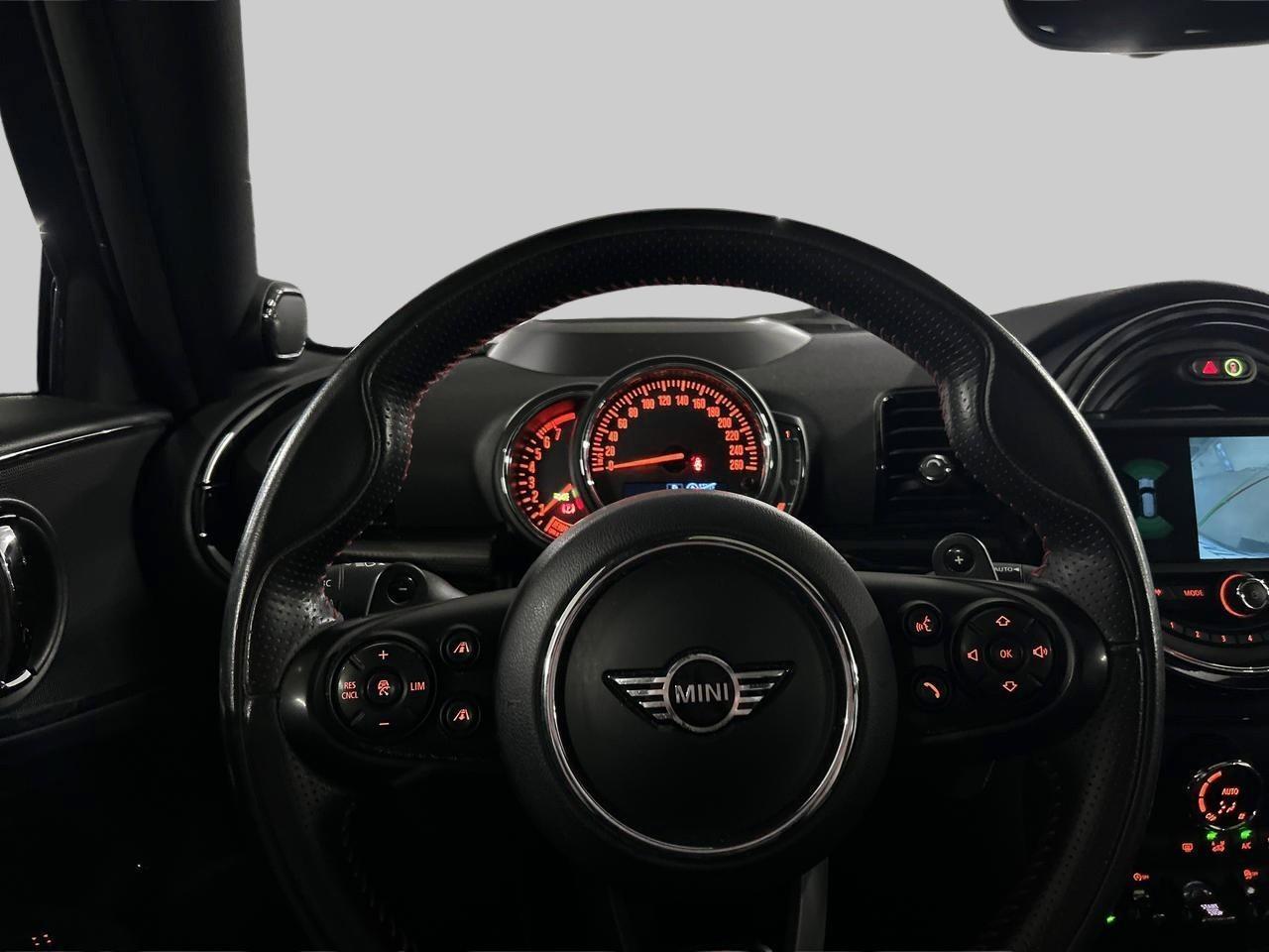 MINI Clubman Cooper S-image-18