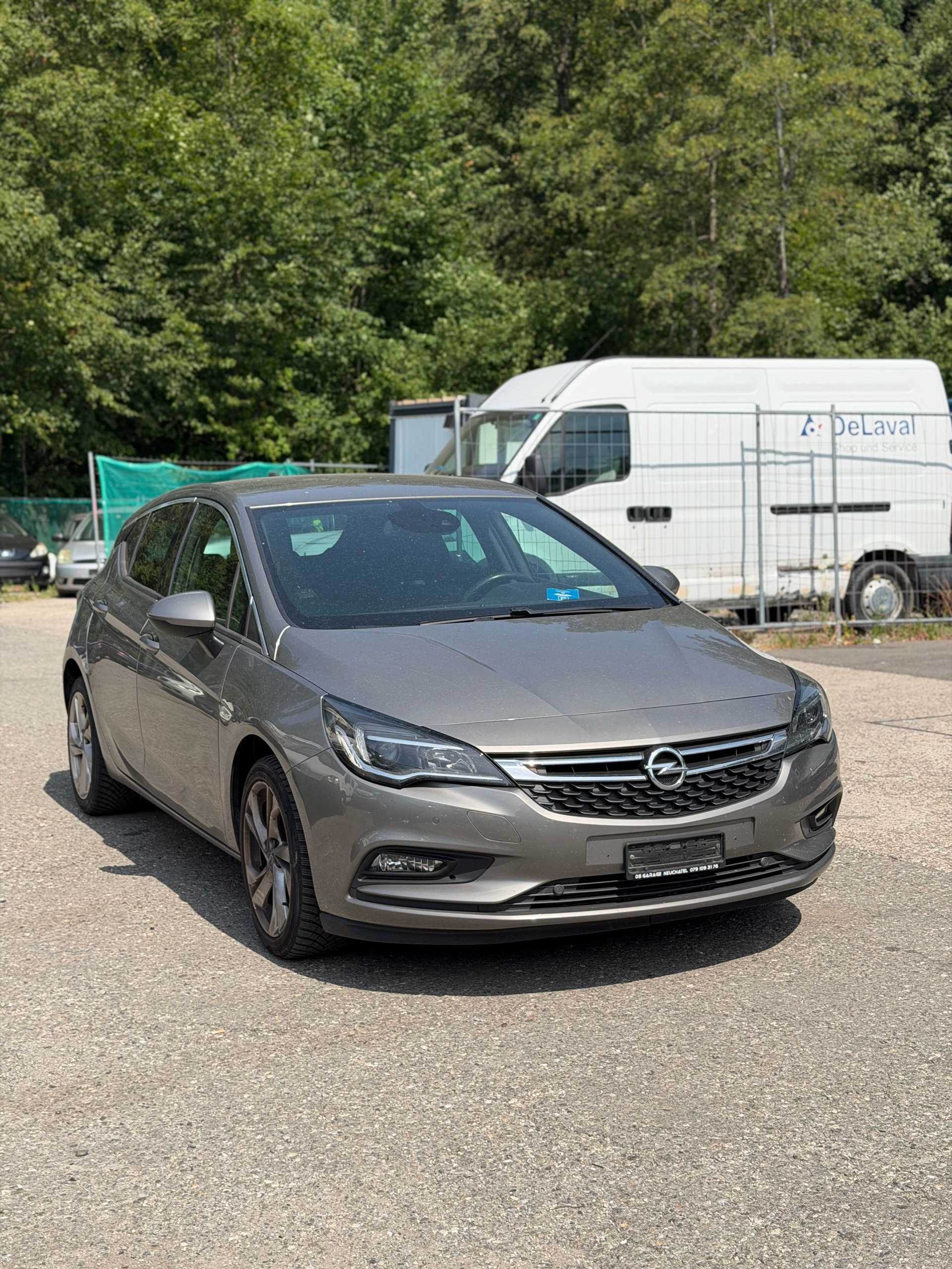 OPEL Astra 1.6 CDTi BiTurbo Dynamic-image-3