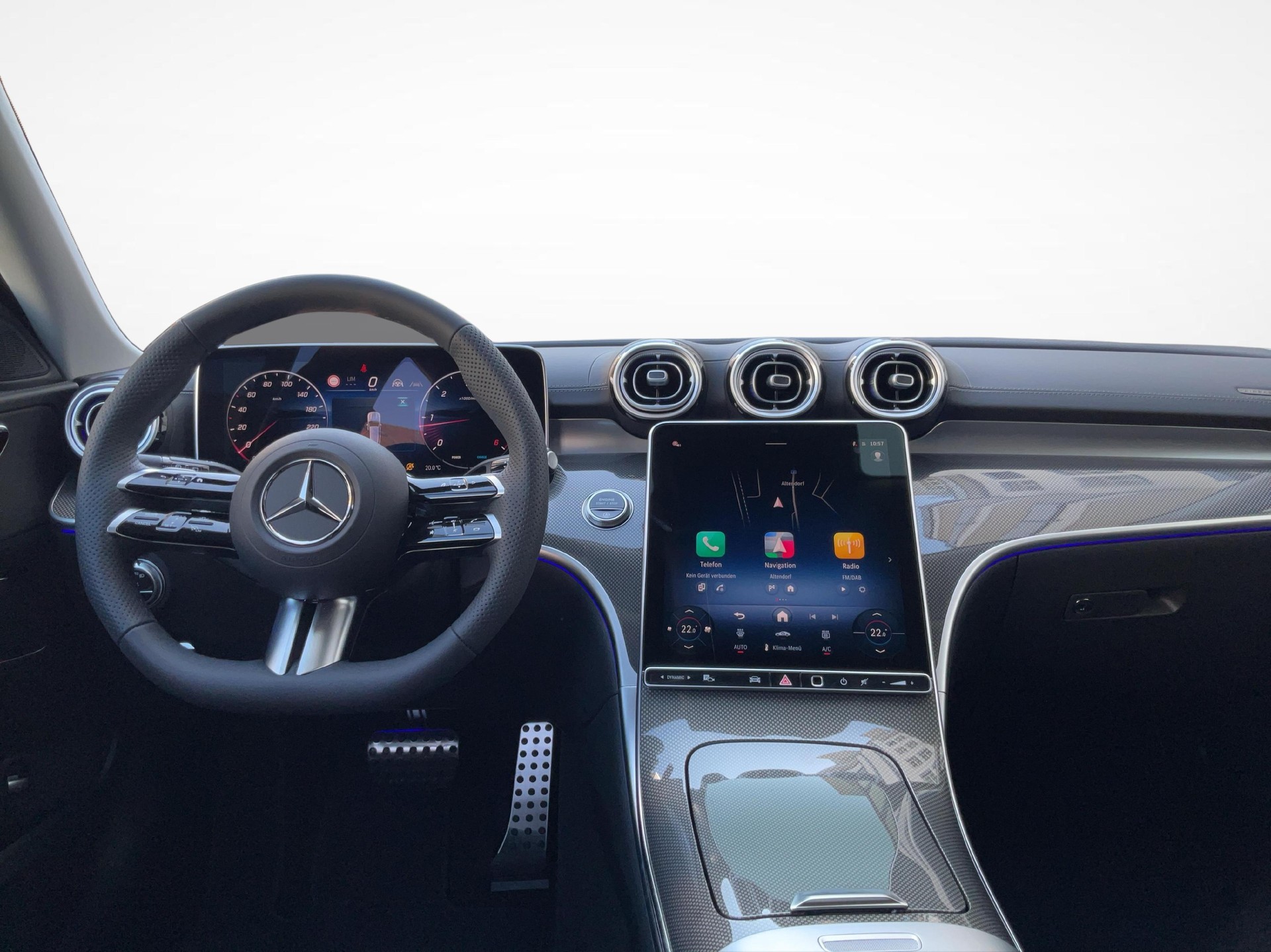 MERCEDES-BENZ C 220 d 4MATIC T-Modell Swiss Star AMG Line-image-4