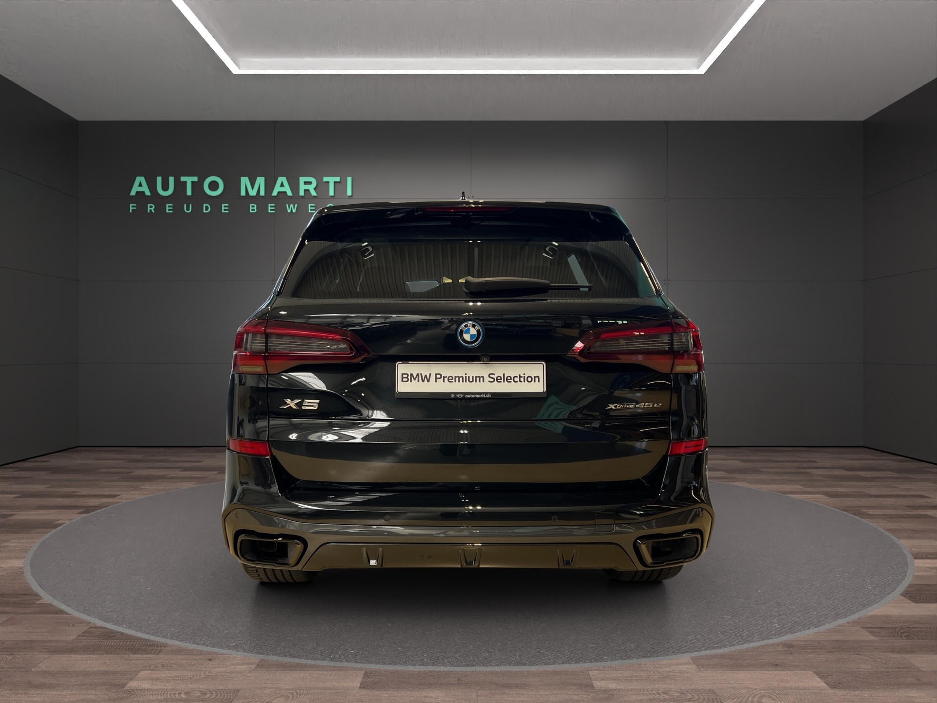 BMW X5 45e xDrive SAG-showroom-element-2