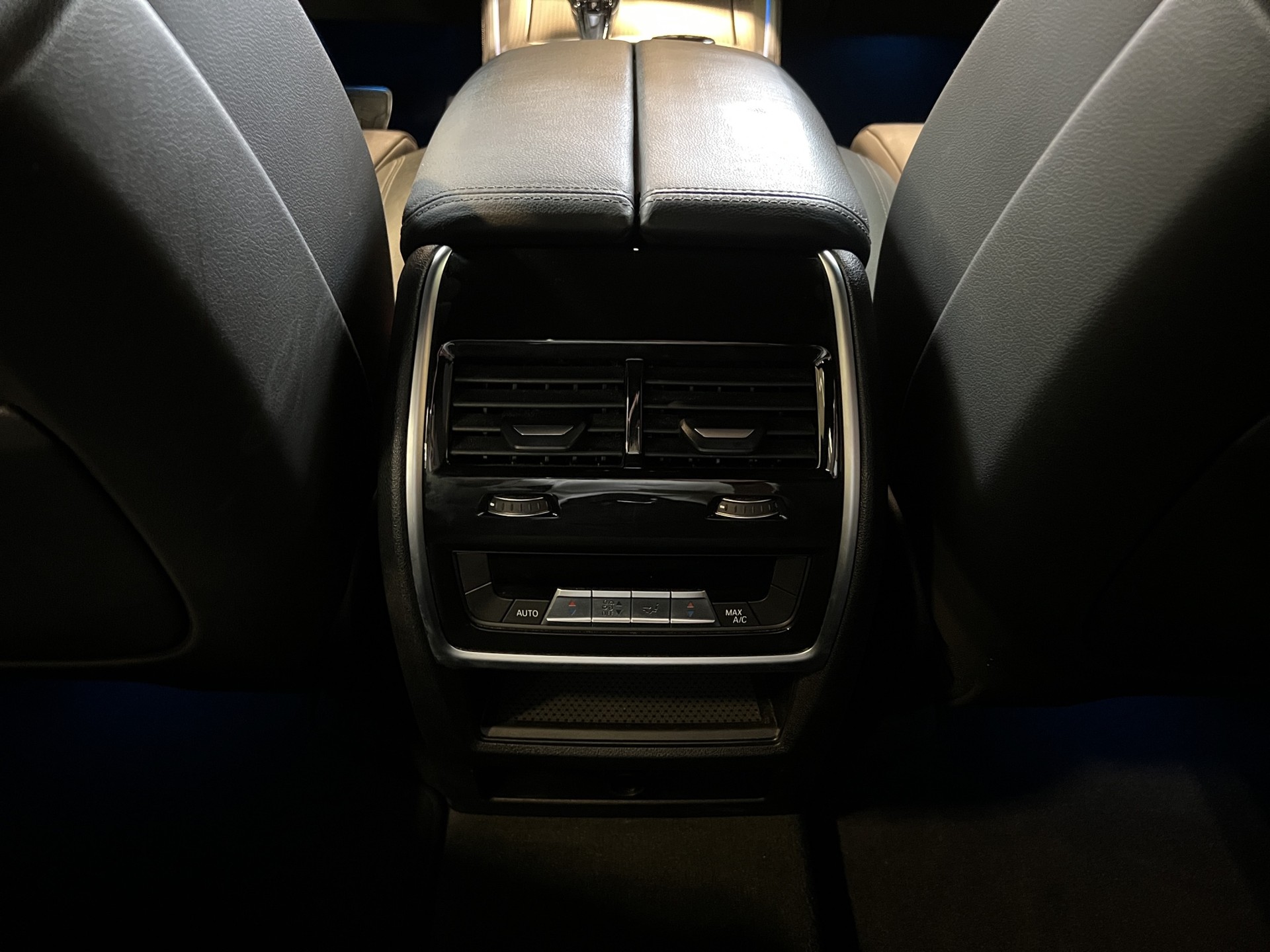 BMW X5 45e xDrive SAG-image-10