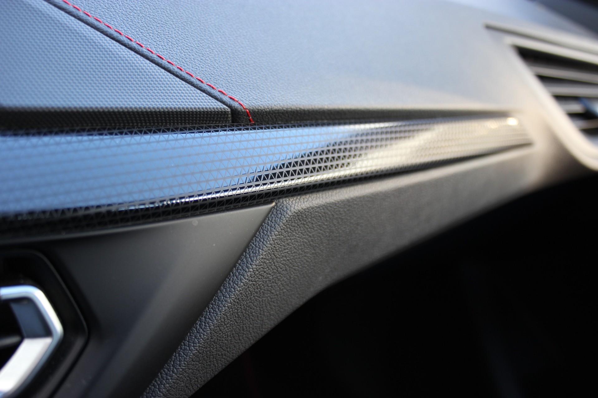BMW 128ti-image-12