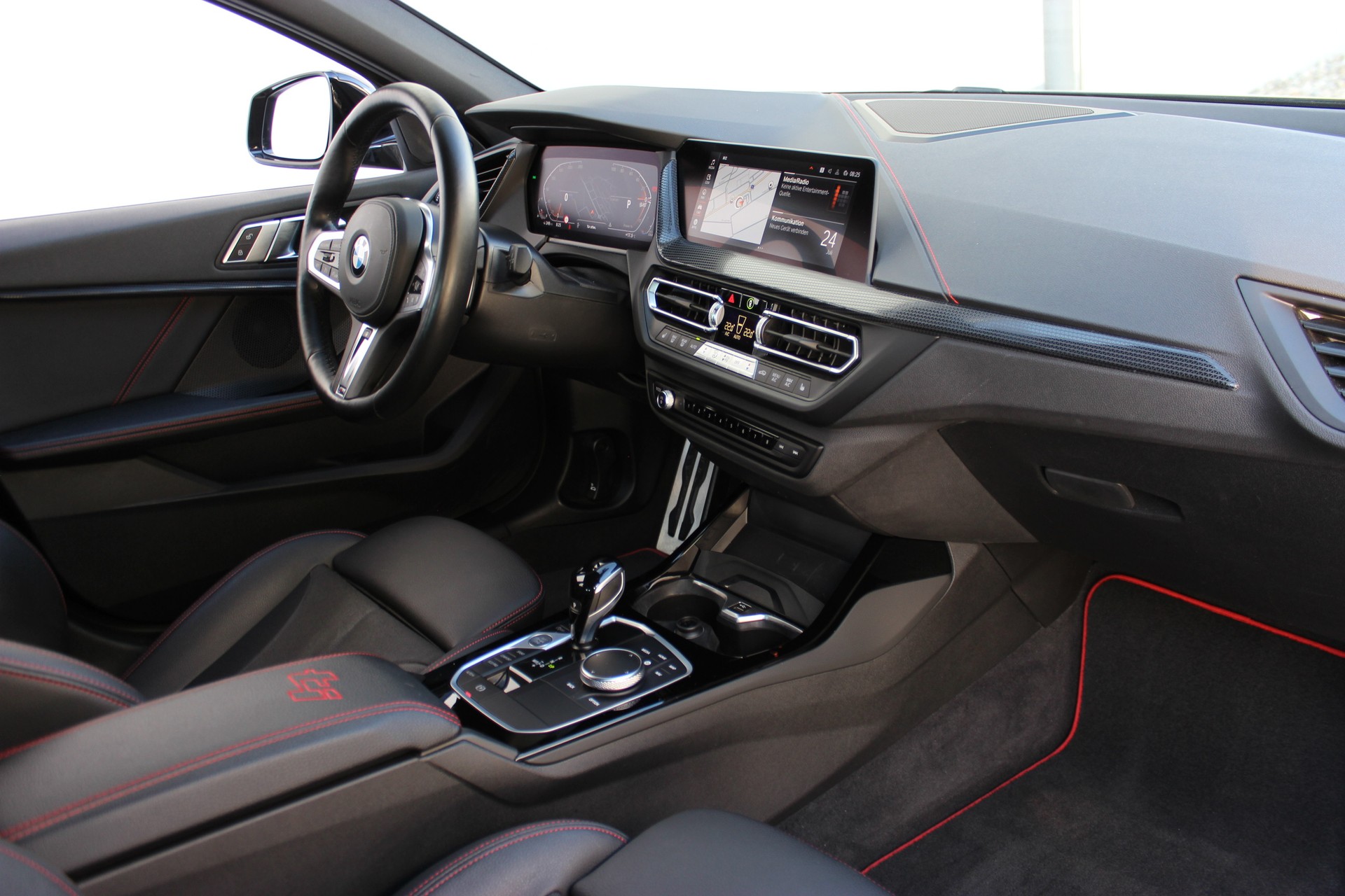 BMW 128ti-image-1