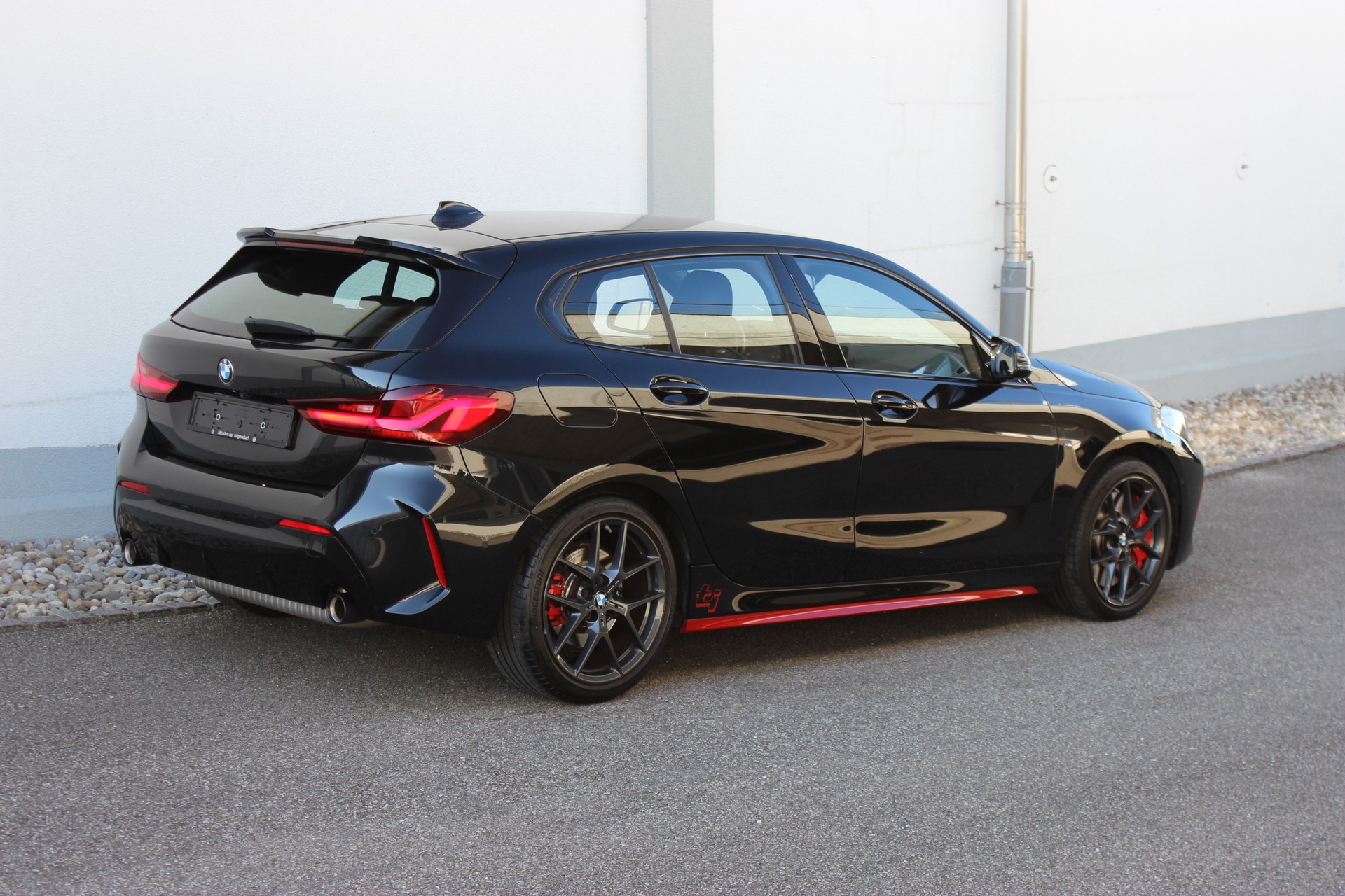 BMW 128ti-image-4