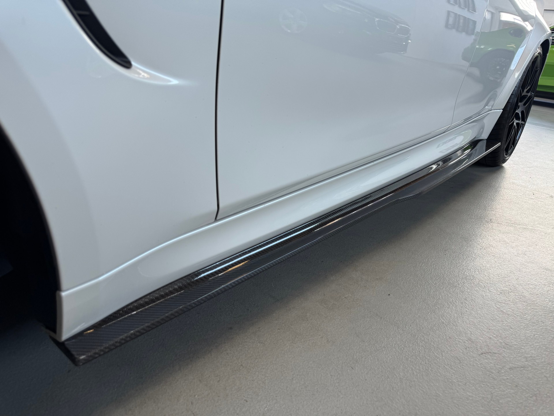 BMW M3 Competition Drivelogic | Carbon Parts | KW | M Performance Abgasanlage-image-9