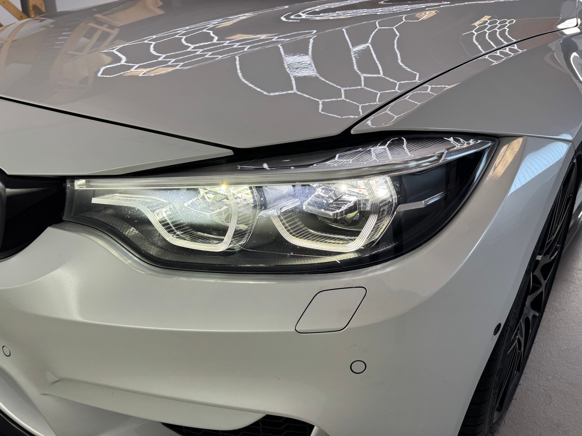 BMW M3 Competition Drivelogic | Carbon Parts | KW | M Performance Abgasanlage-image-7