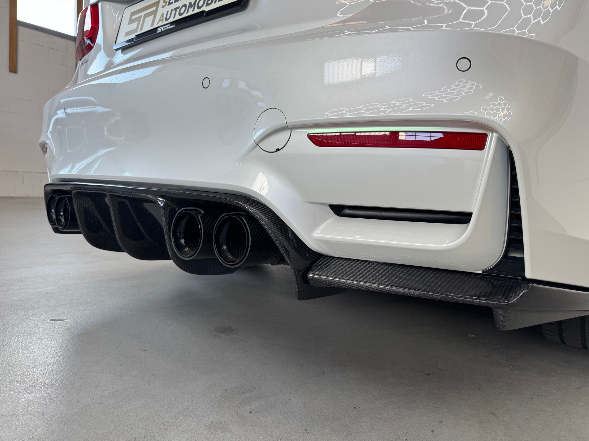 BMW M3 Competition Drivelogic | Carbon Parts | KW | M Performance Abgasanlage-image-11