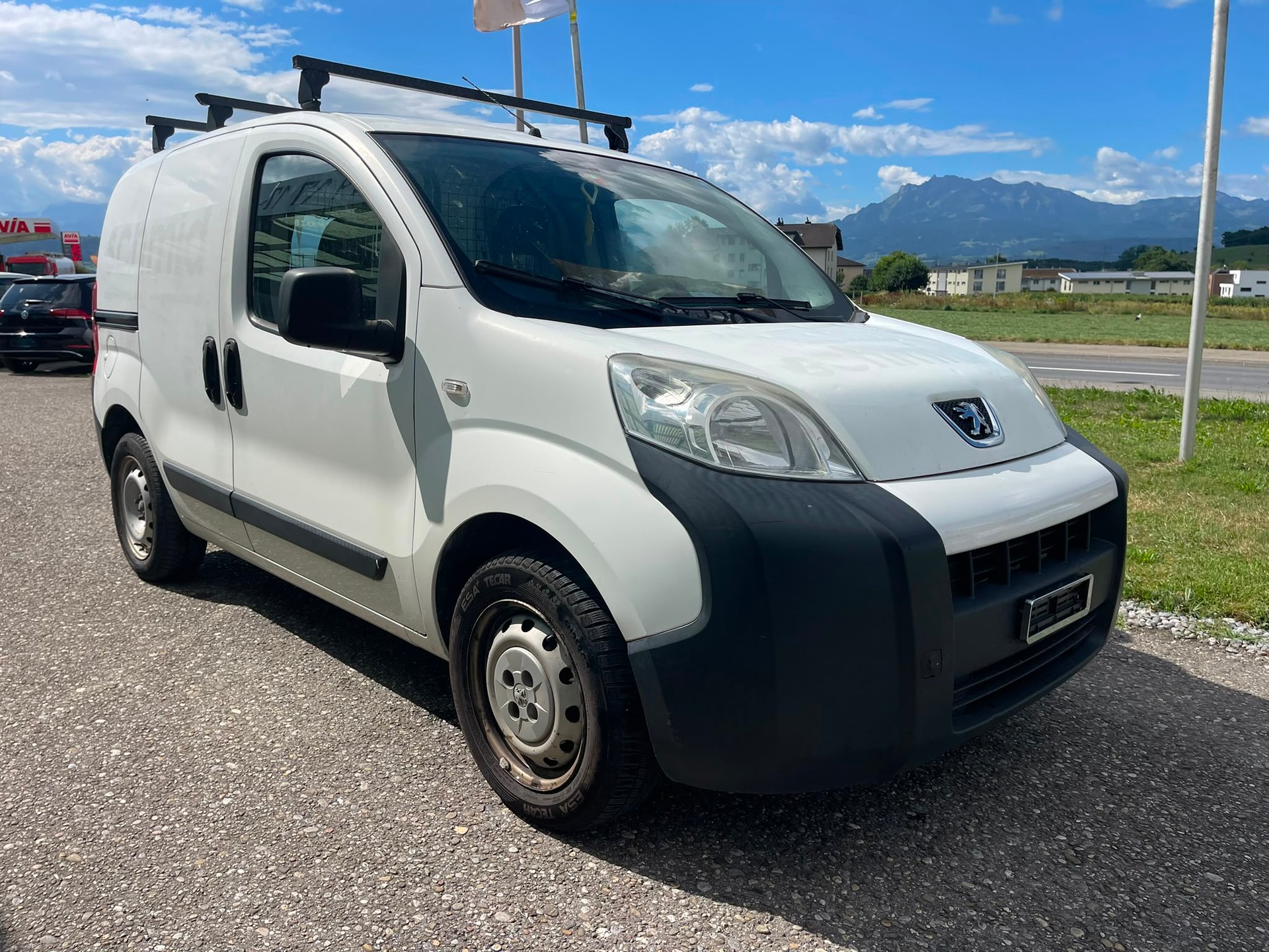 PEUGEOT Bipper 1.4i-image-2