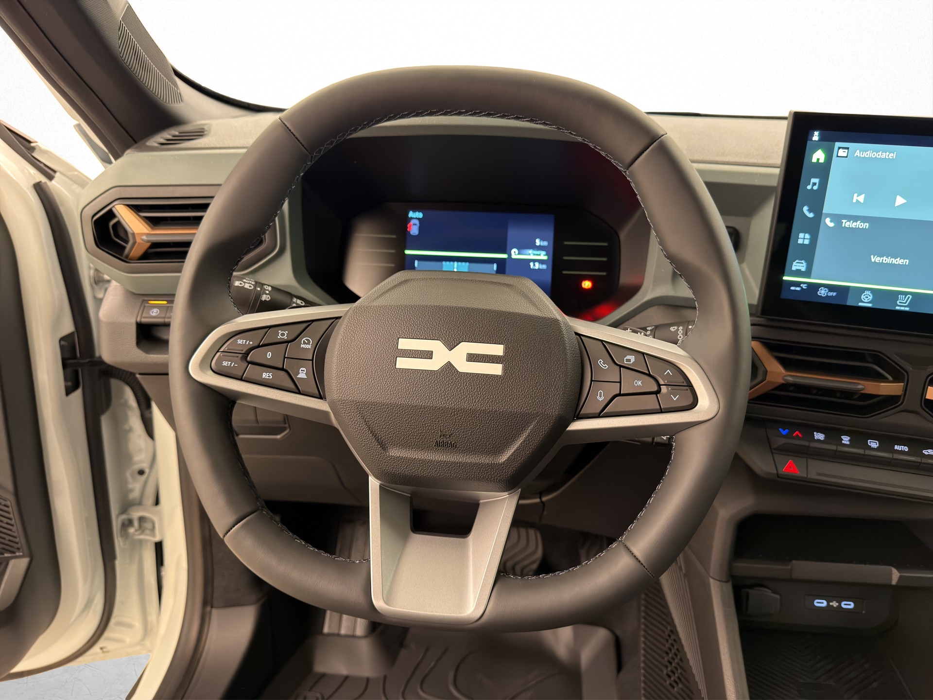 DACIA Duster 1.2 Hybrid Extreme 4WD-image-7